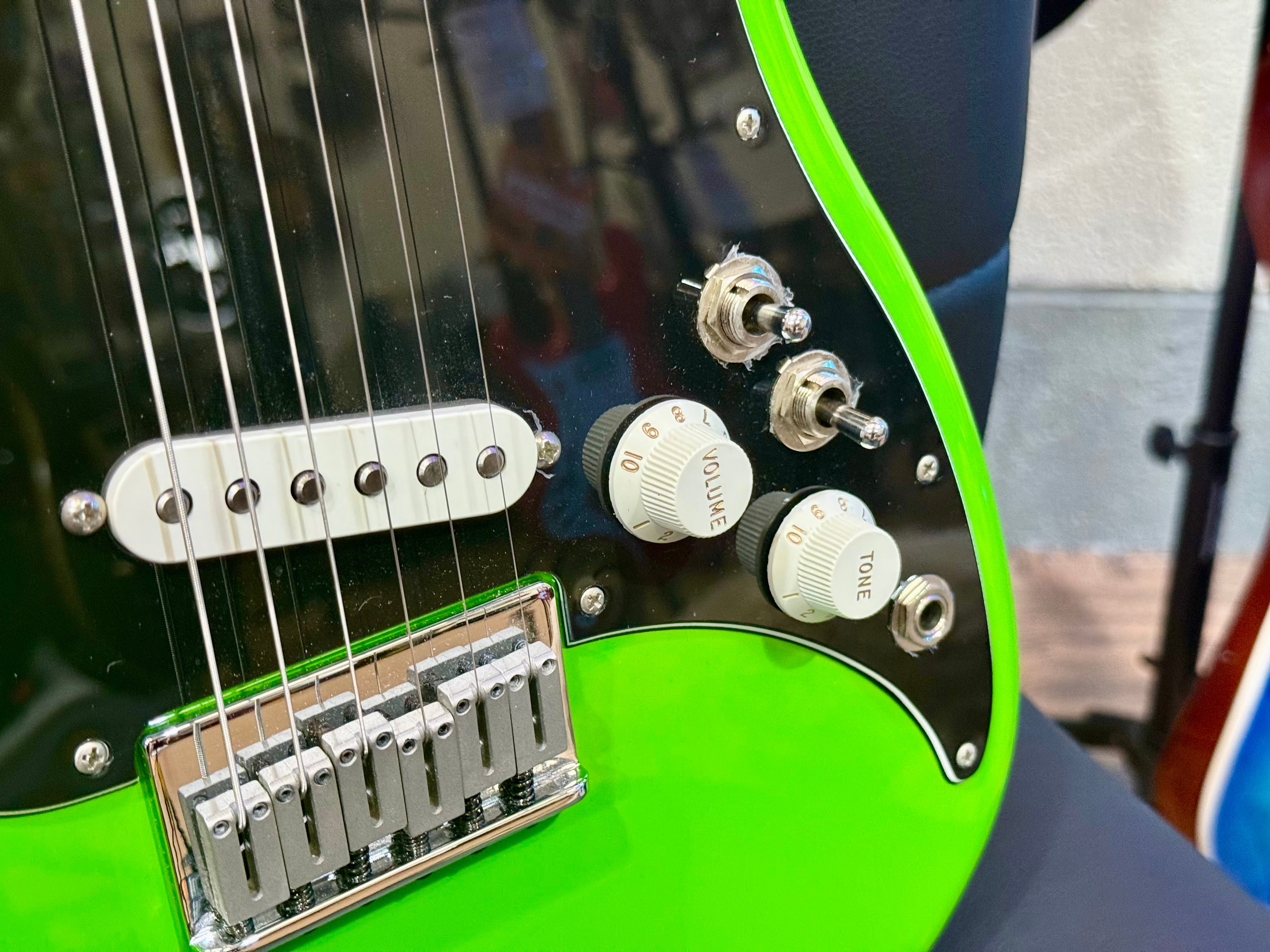 🔥MINT 2019🔥 Fender Player Lead II ‘2’ Neon Green Electric Guitar + Hard Case!