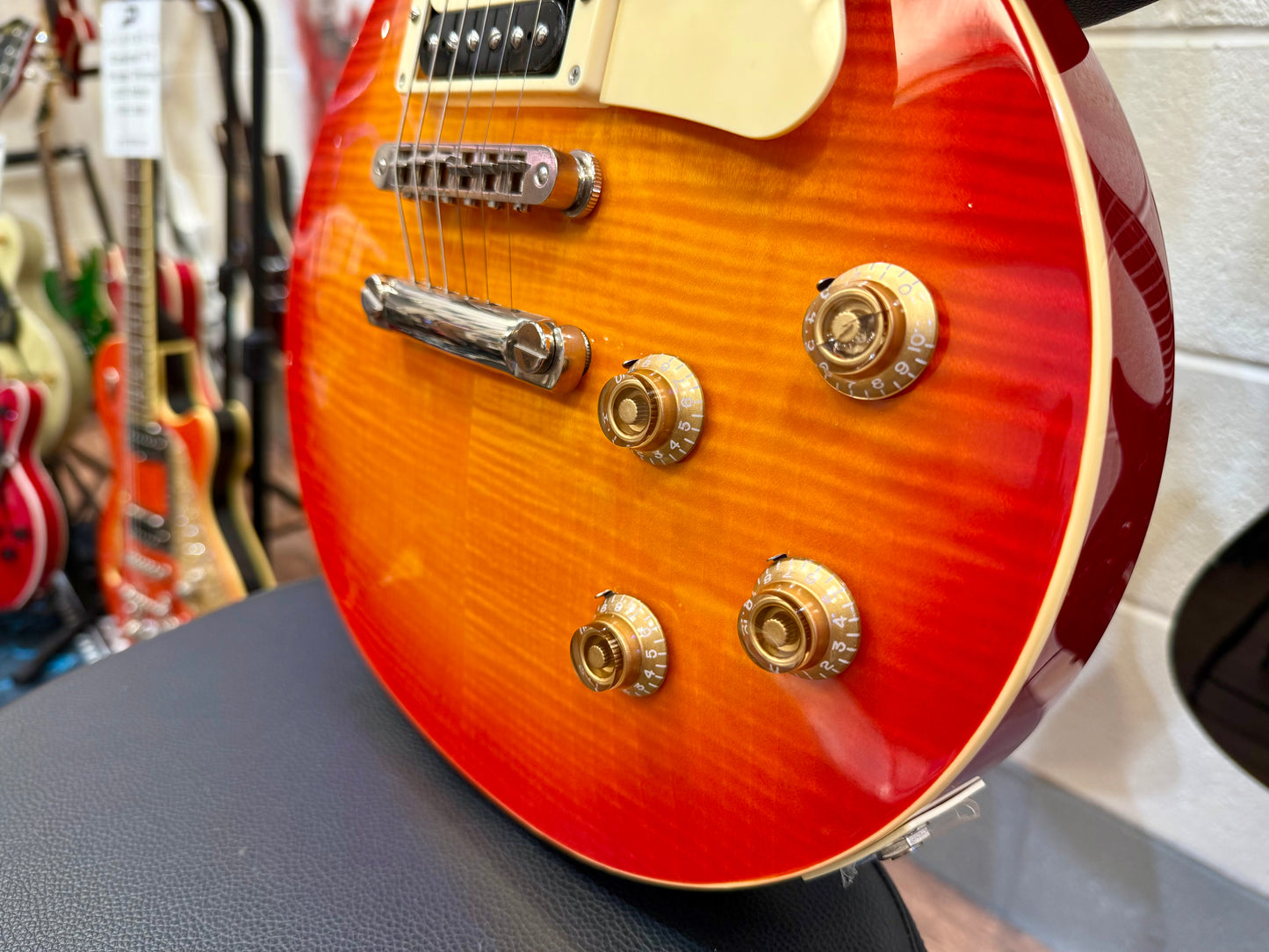 🌟2018🌟 Fernandes Burny Super Grade Les Paul Electric Guitar~ Cherry Sunburst!