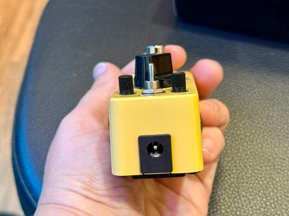 🎸NEW🎸 Mooer Micro Series Acoustikar~ Acoustic Guitar Simulator Effects Pedal!