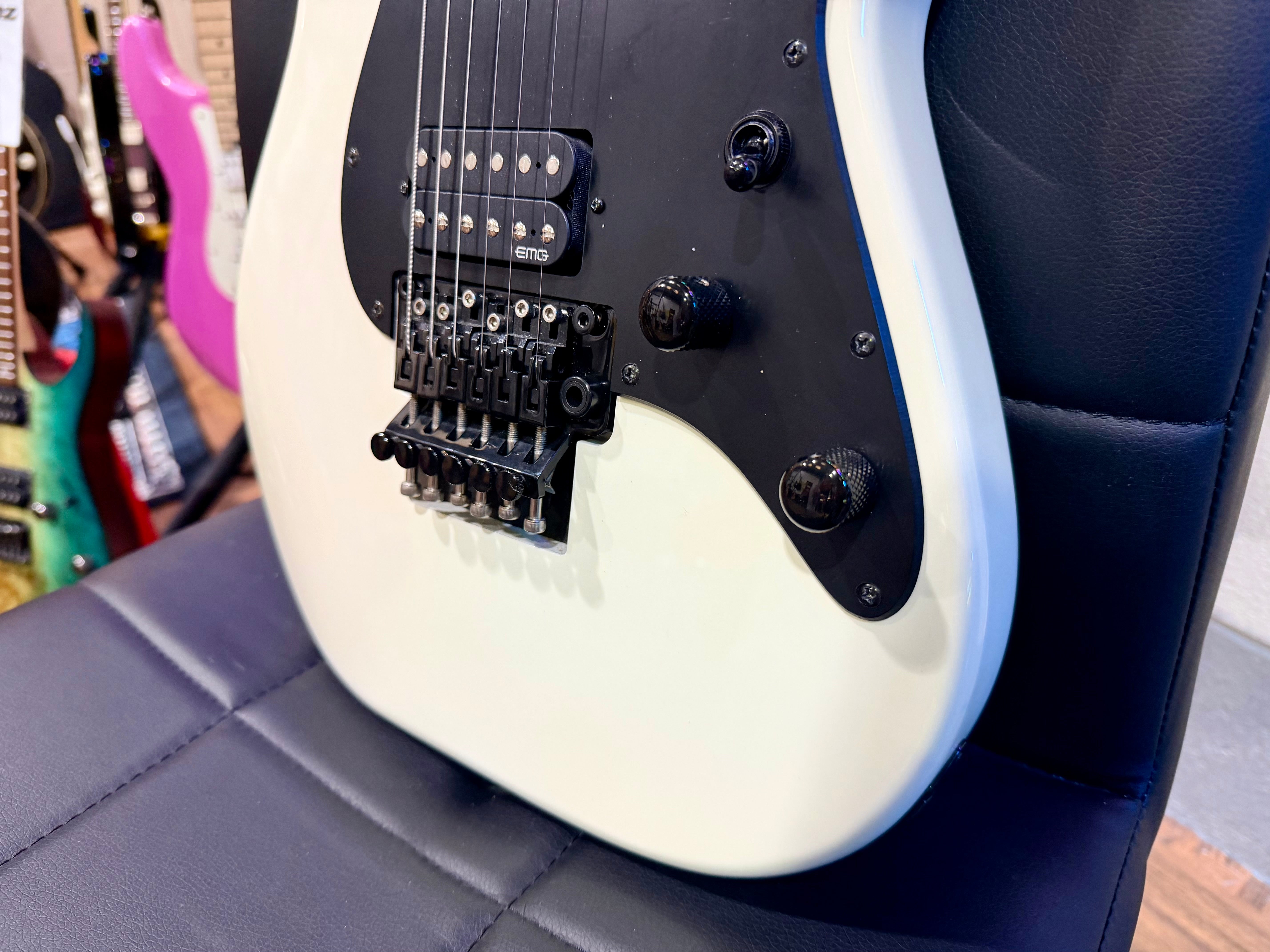 🔥2017🔥 Schecter Sun Valley Super Shredder FR~ Gloss White~ Floyd Rose!