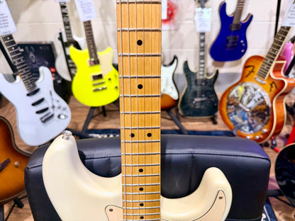 🌟2013🌟 Fender Squier Deluxe Stratocaster~ Olympic White Pearl~ Indonesia Made!