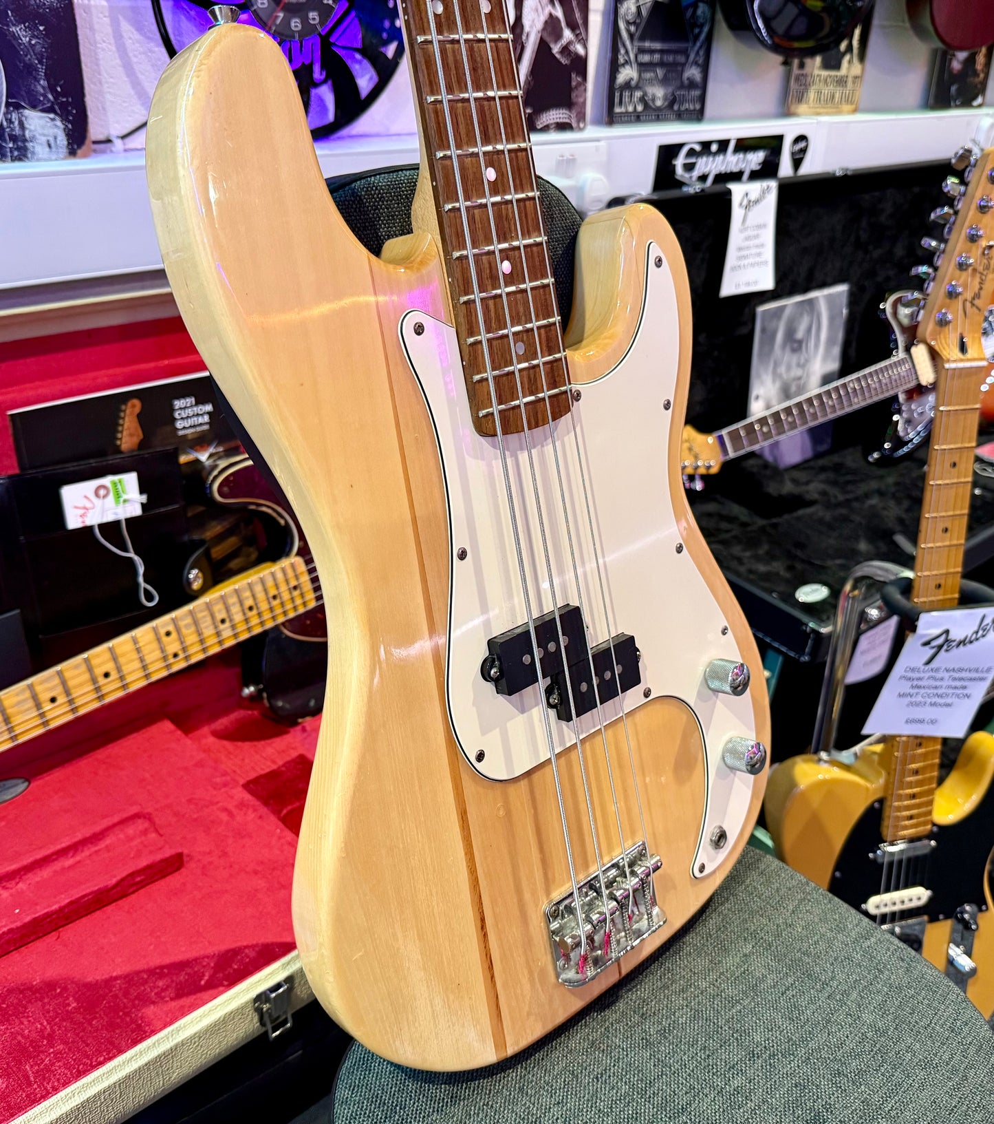 🎸PERFECT STARTER ELECTRIC BASS🎸 Gear4Music Bass Guitar~ P Precision Style!