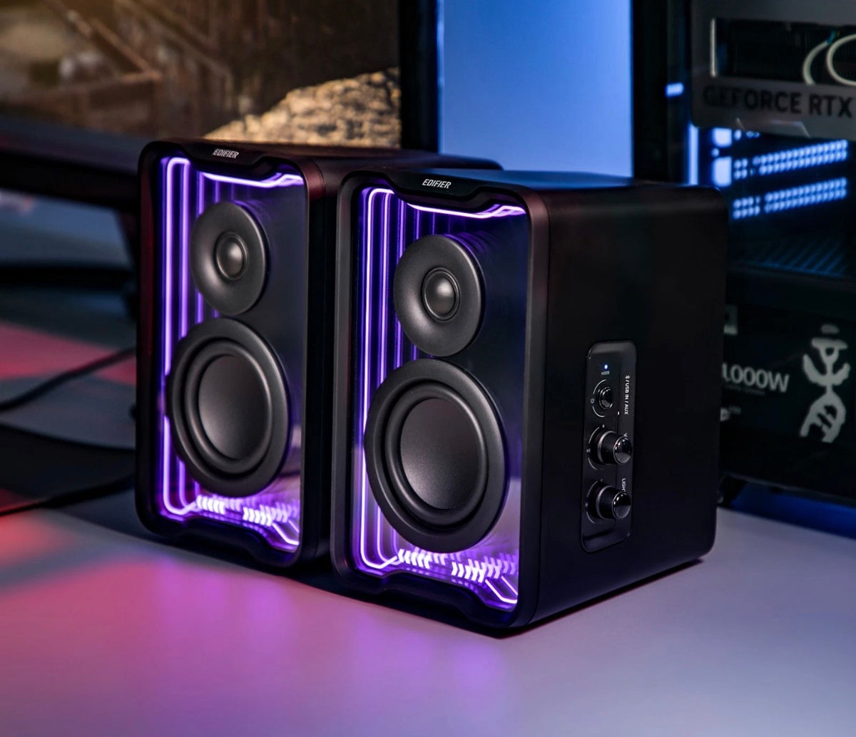 Edifier QR30 Active Bluetooth Bookshelf Gaming 2.0 Speaker Set - Black