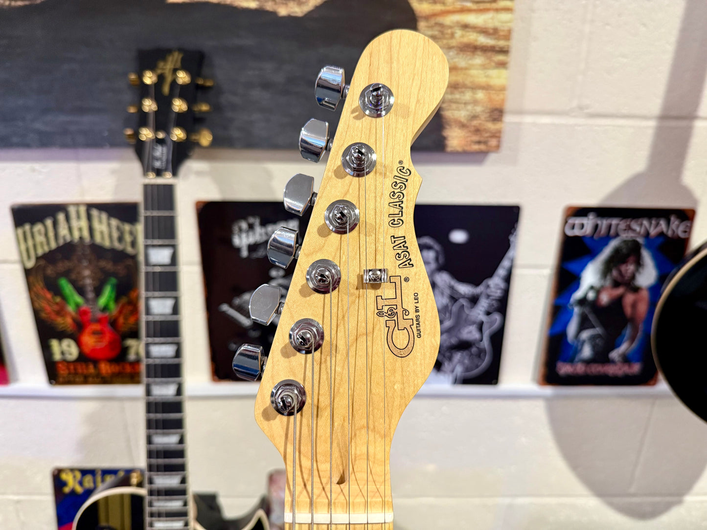 🌟FULLERTON USA🌟 G&L Asat Classic Custom~ Leo Fender~ Ltd Edition Orange~ COA!
