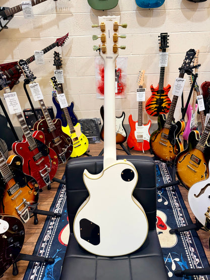 🔥B-STOCK🔥 Vintage V100 ReIssued Electric Guitar – Arctic White Les Paul V100AW