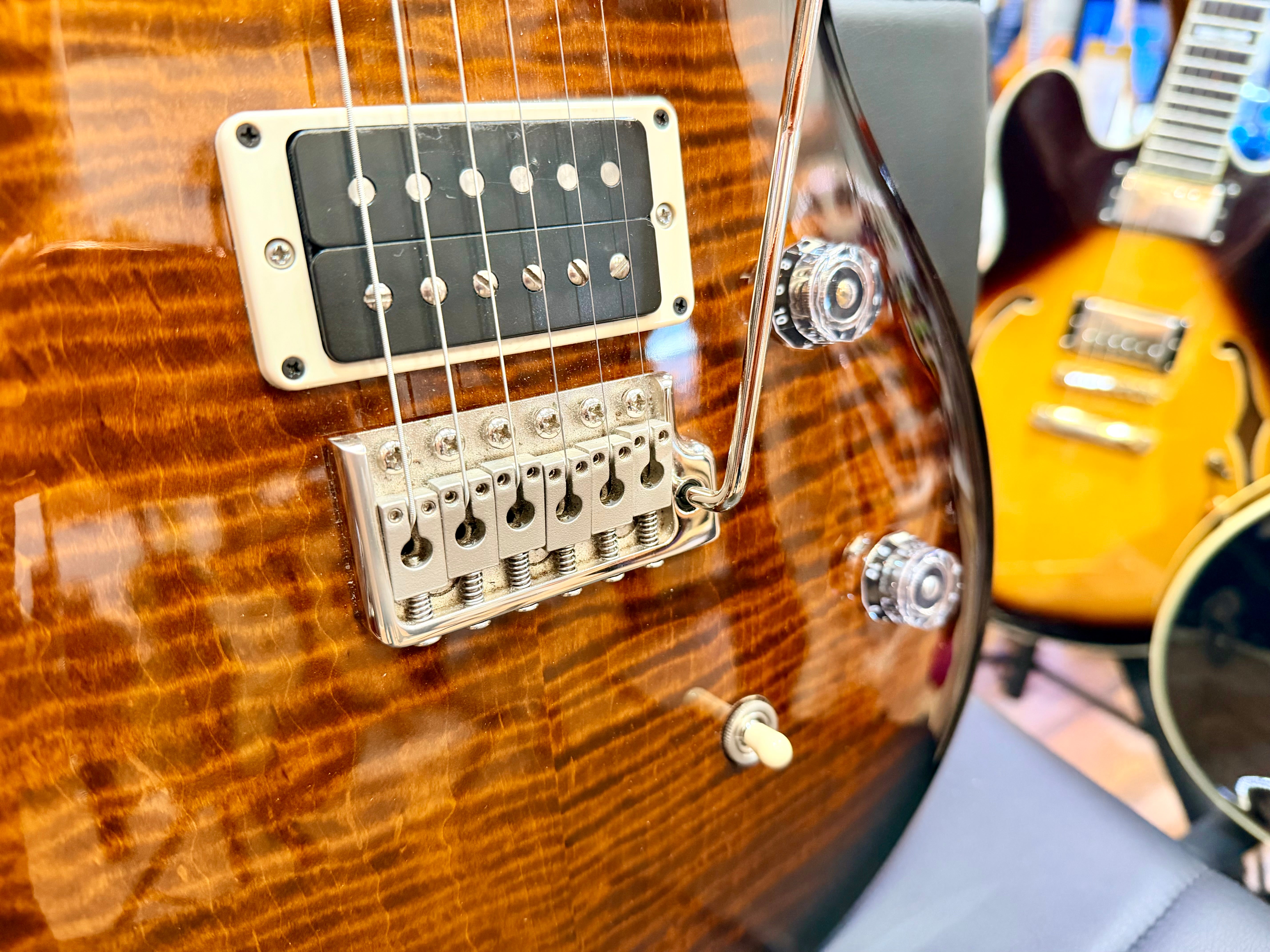 🔥2019🔥 PRS CE 24 Electric Guitar In Black Amber~ Flame Maple~ USA Model + Bag!