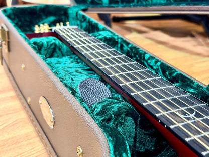 Faith Blood Moon Venus FVBMB All-Solid Trembesi Electro-Acoustic Guitar + Case