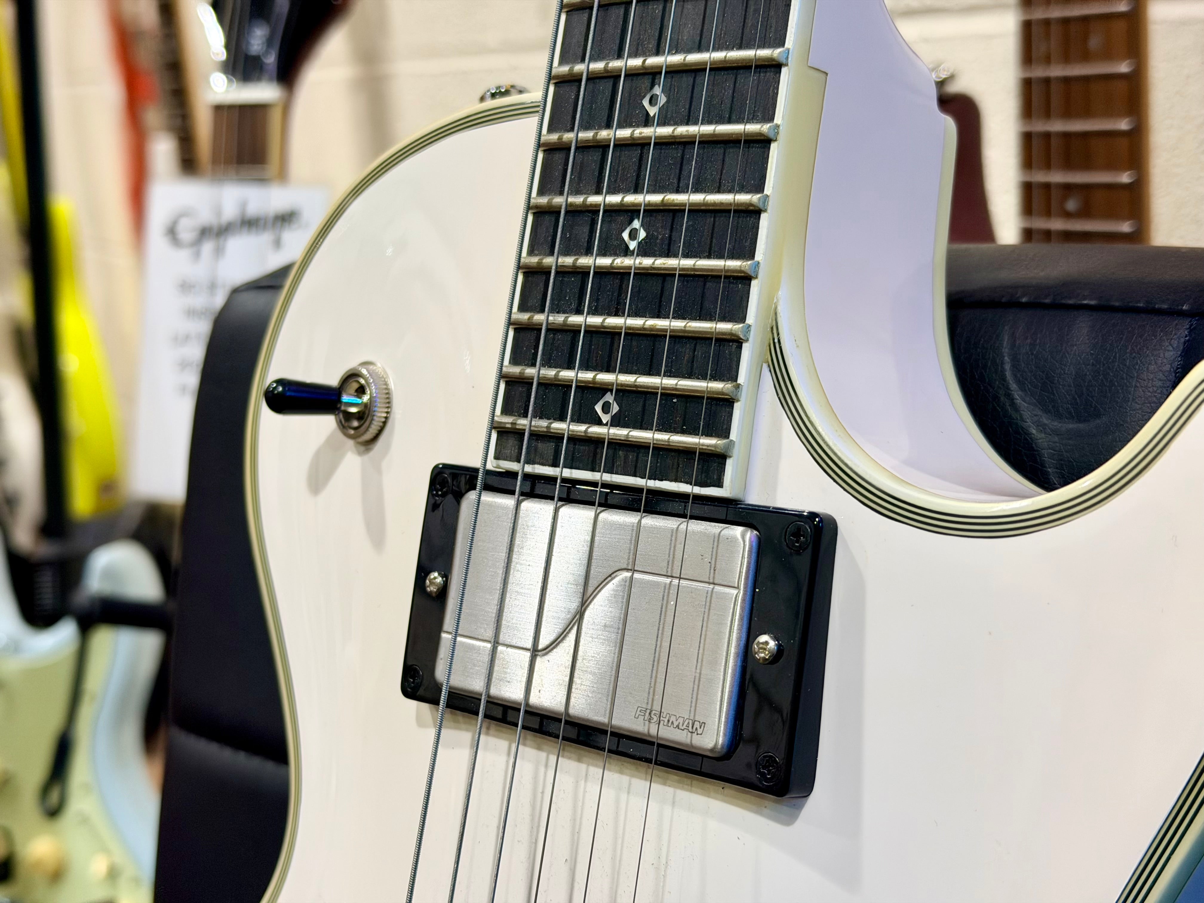 🔥MINT🔥 Epiphone Jerry Cantrell Les Paul Custom Prophecy~ Bone White~ Hard Case