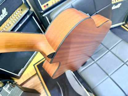 ✨EX-DEMO✨ Santos Martinez SM440TS Thin Body Electro Classical Nylon Guitar!
