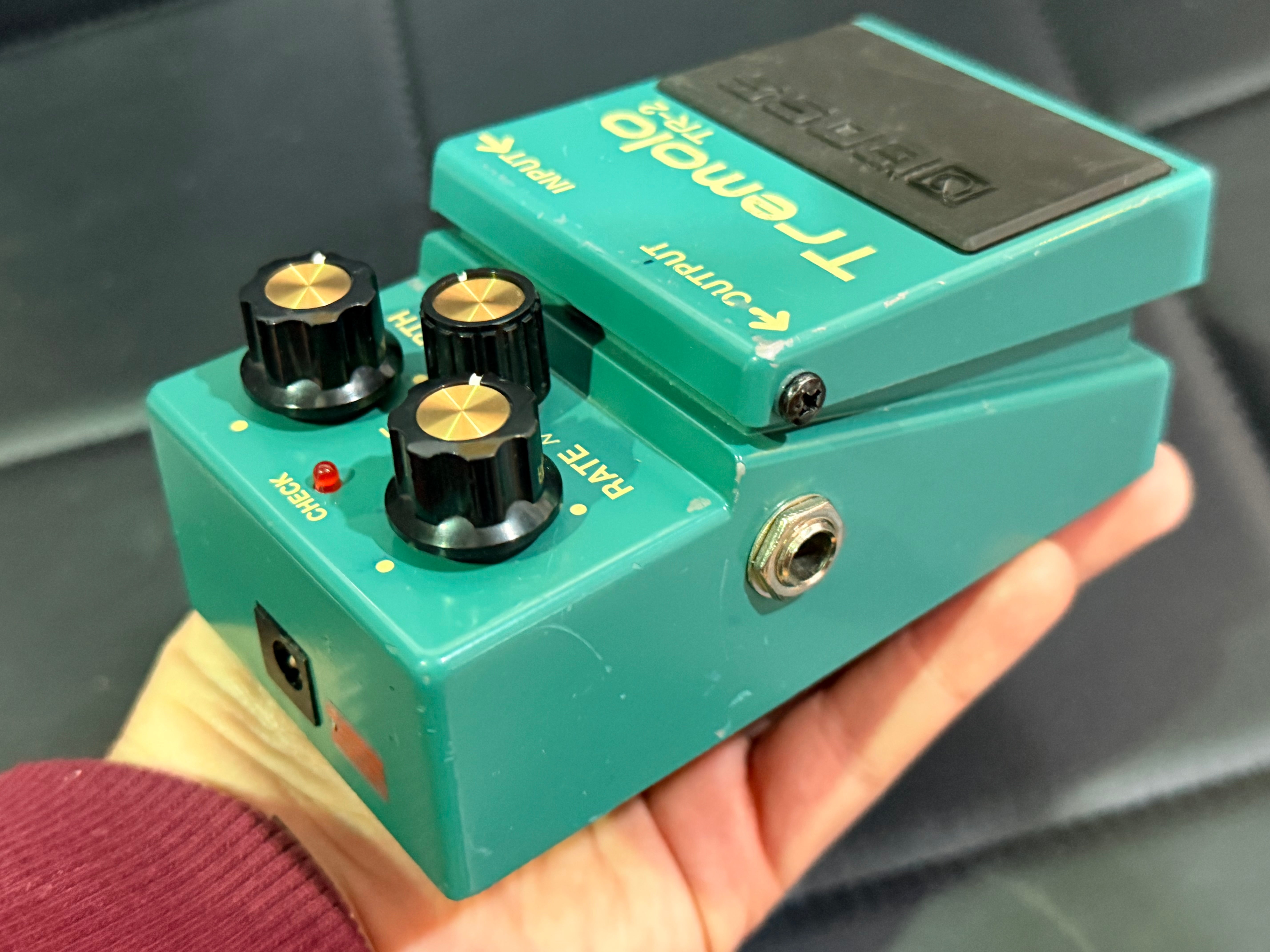 🎸 Boss TR-2 Tremolo Pedal Guitar Effects Unit FX 🎸