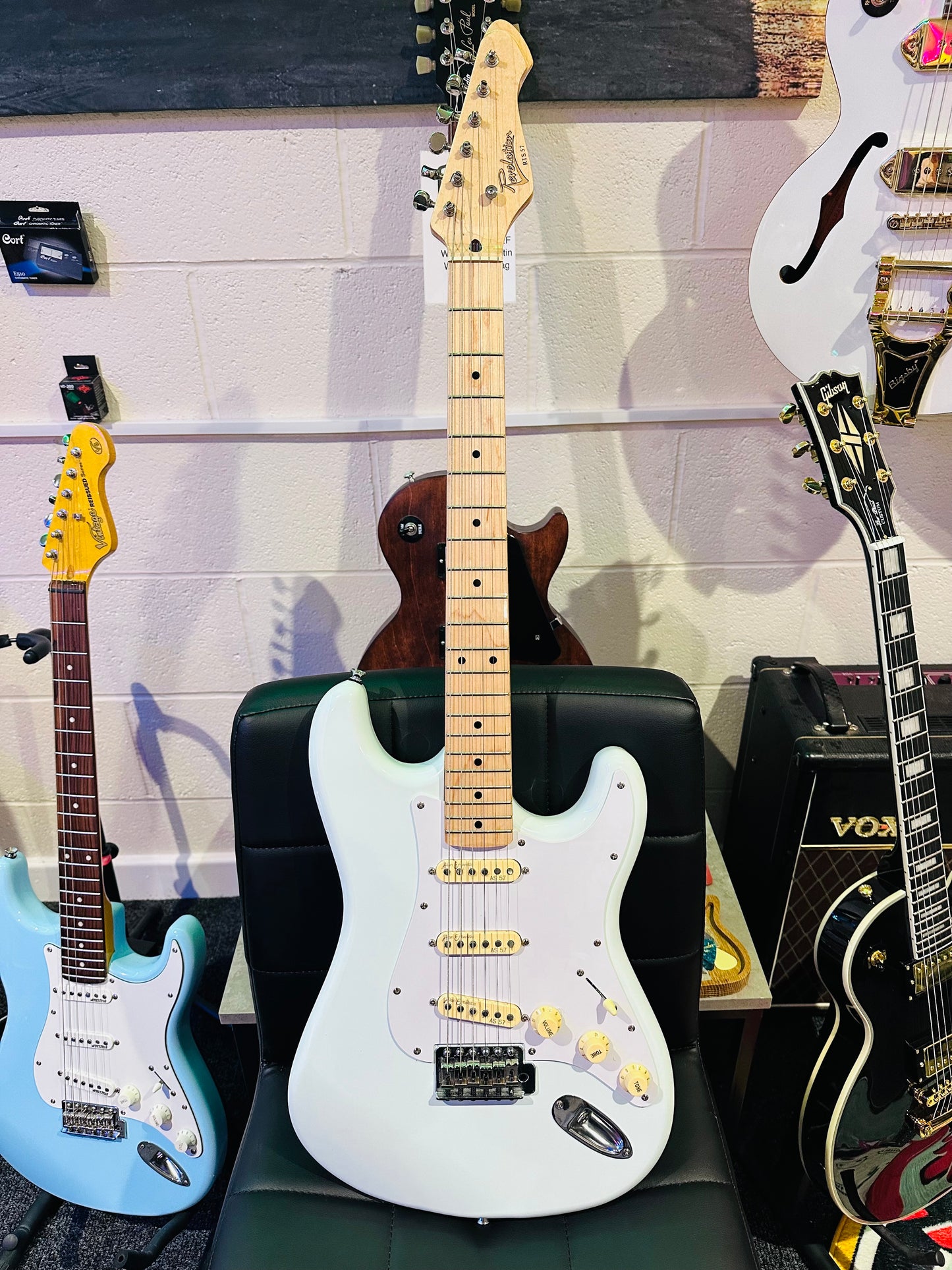 Revelation RTS 57 Stratocaster~ Alan Entwistle Strat Style Guitar~ Daphne Blue!
