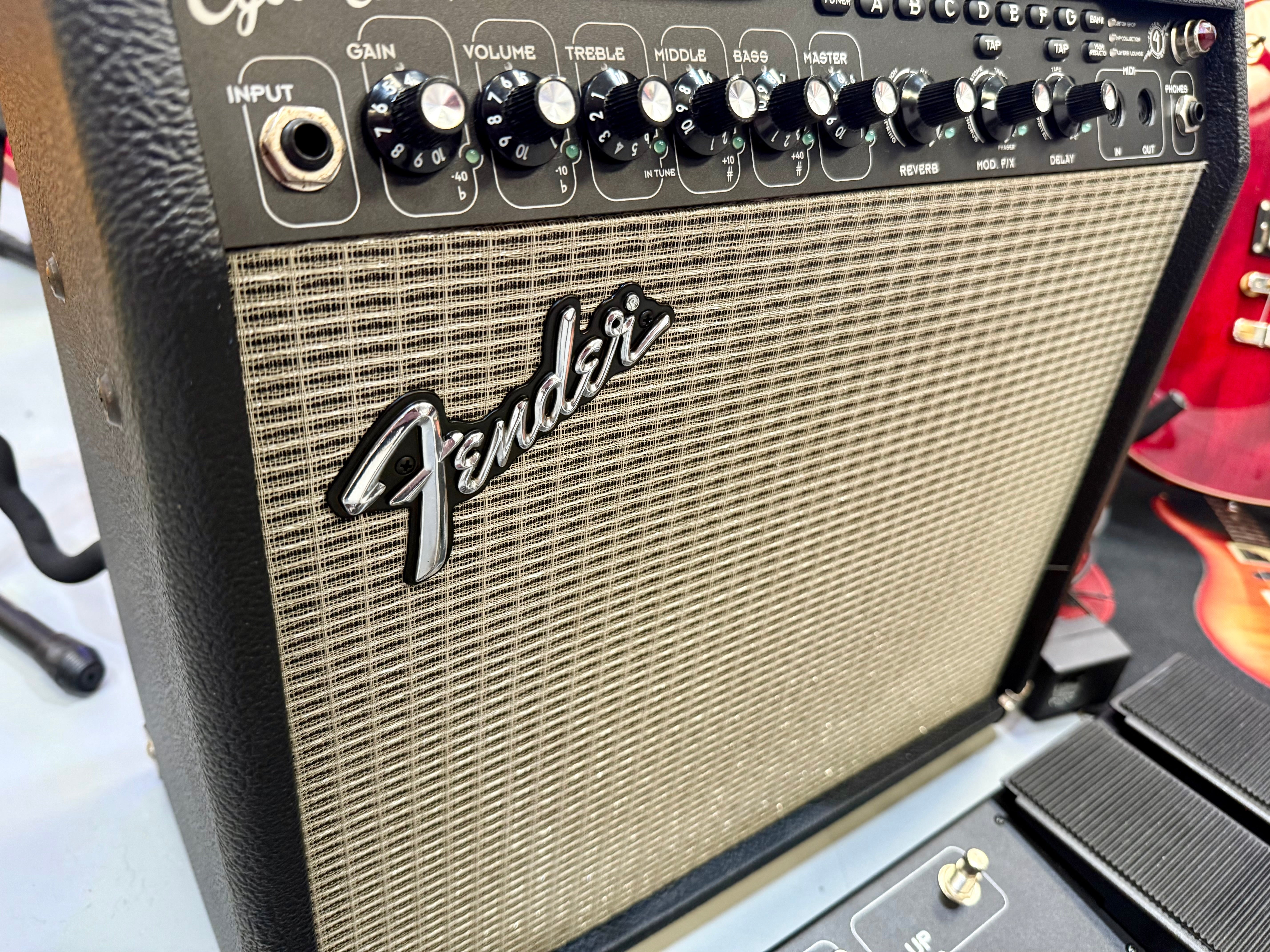 🎸RARE~ CYBER FOOT CONTROLLER🎸 Fender Cyber Champ 65w Guitar Combo Amplifier!