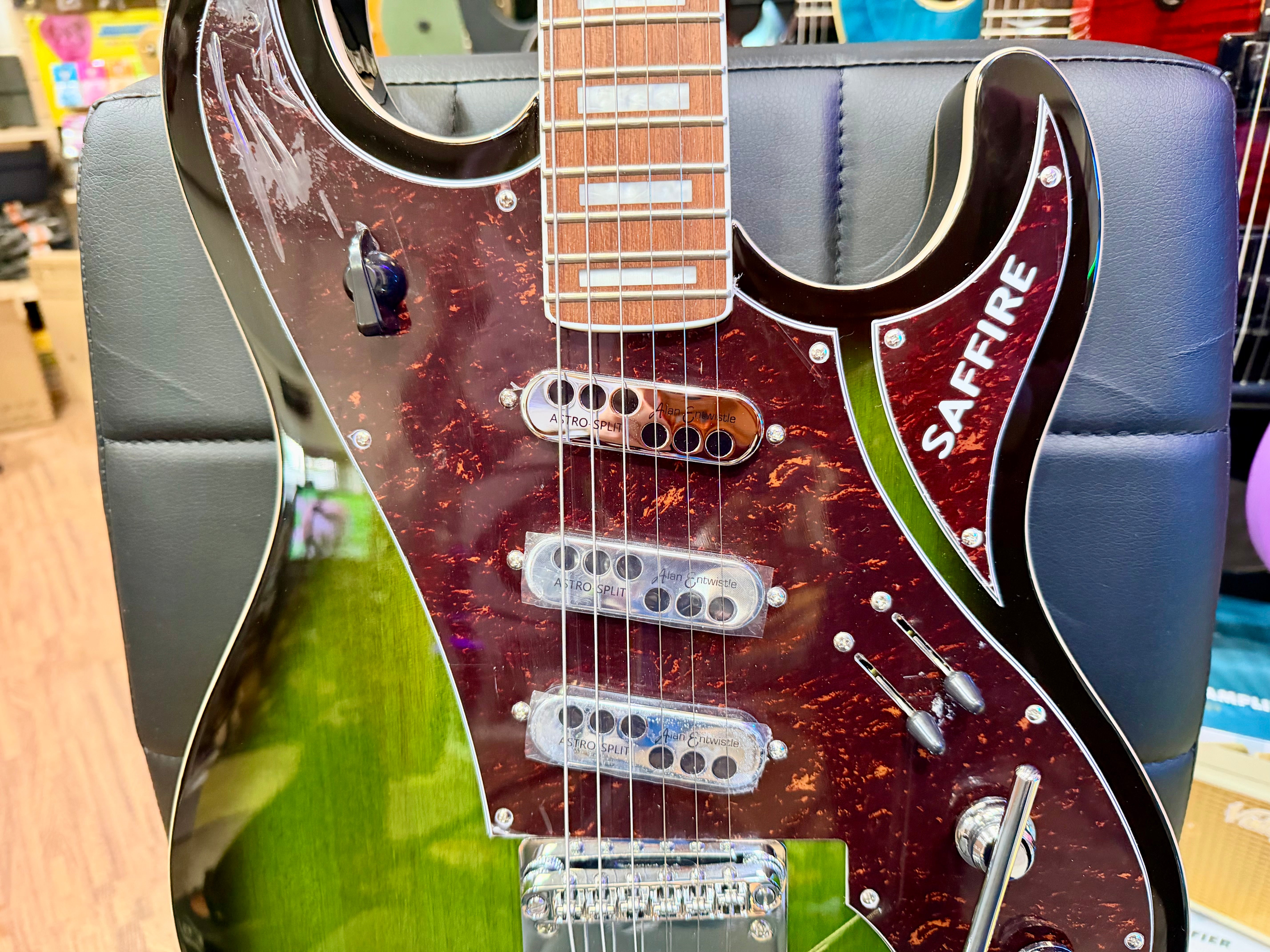 🔥NEW🔥 Rapier Saffire Ultra Electric Guitar~ Greenburst~ Astro-Split Pickups!