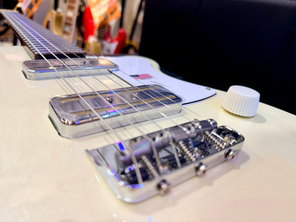 🌟NEW🌟 Harmony Juno Standard Electric~ Pearl White Gold Foil P90 + Mono Case!
