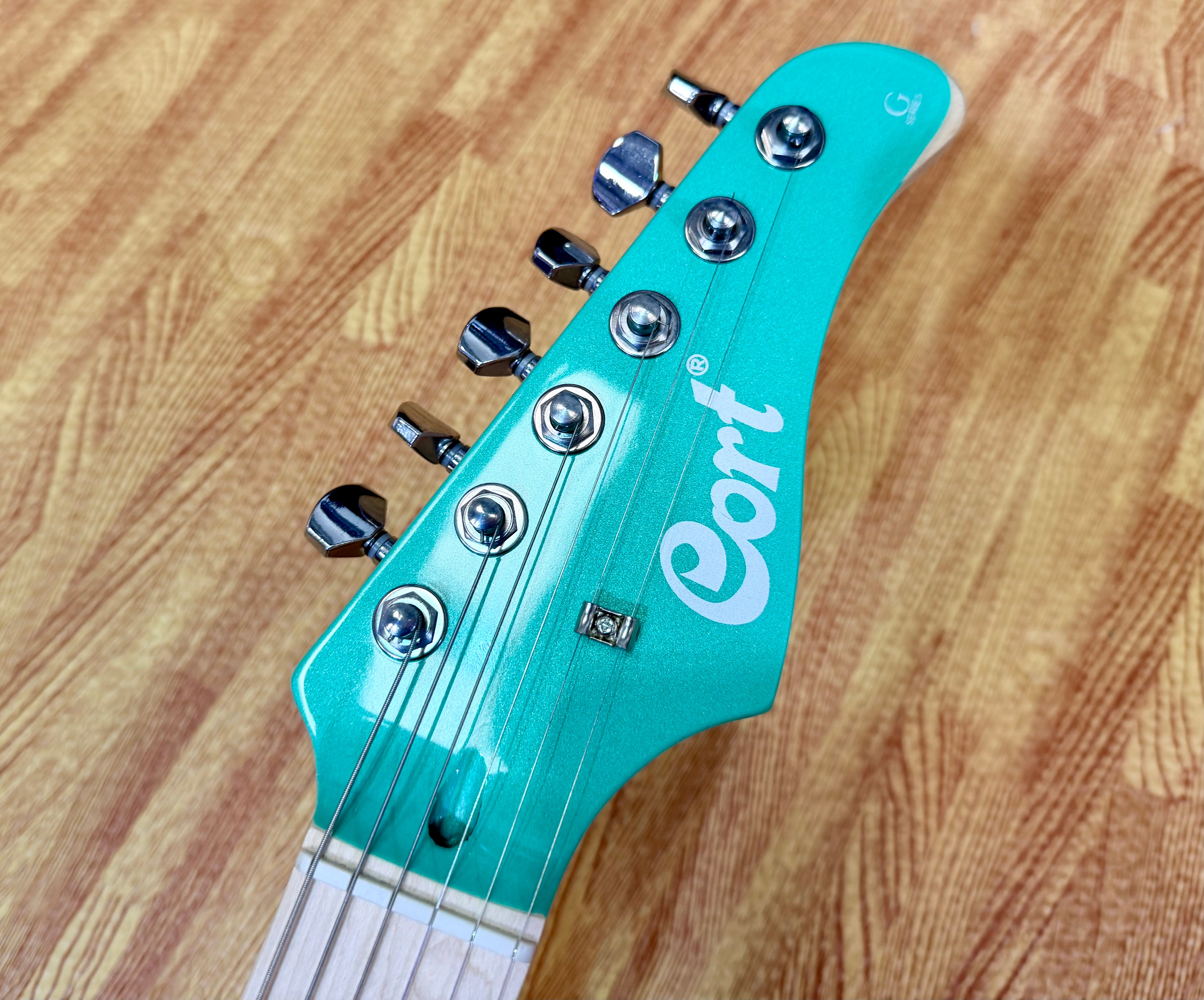 🌟 Cort G250 Spectrum Metallic Green Electric Guitar~ Coil Tap/Locking Tuners 🌟