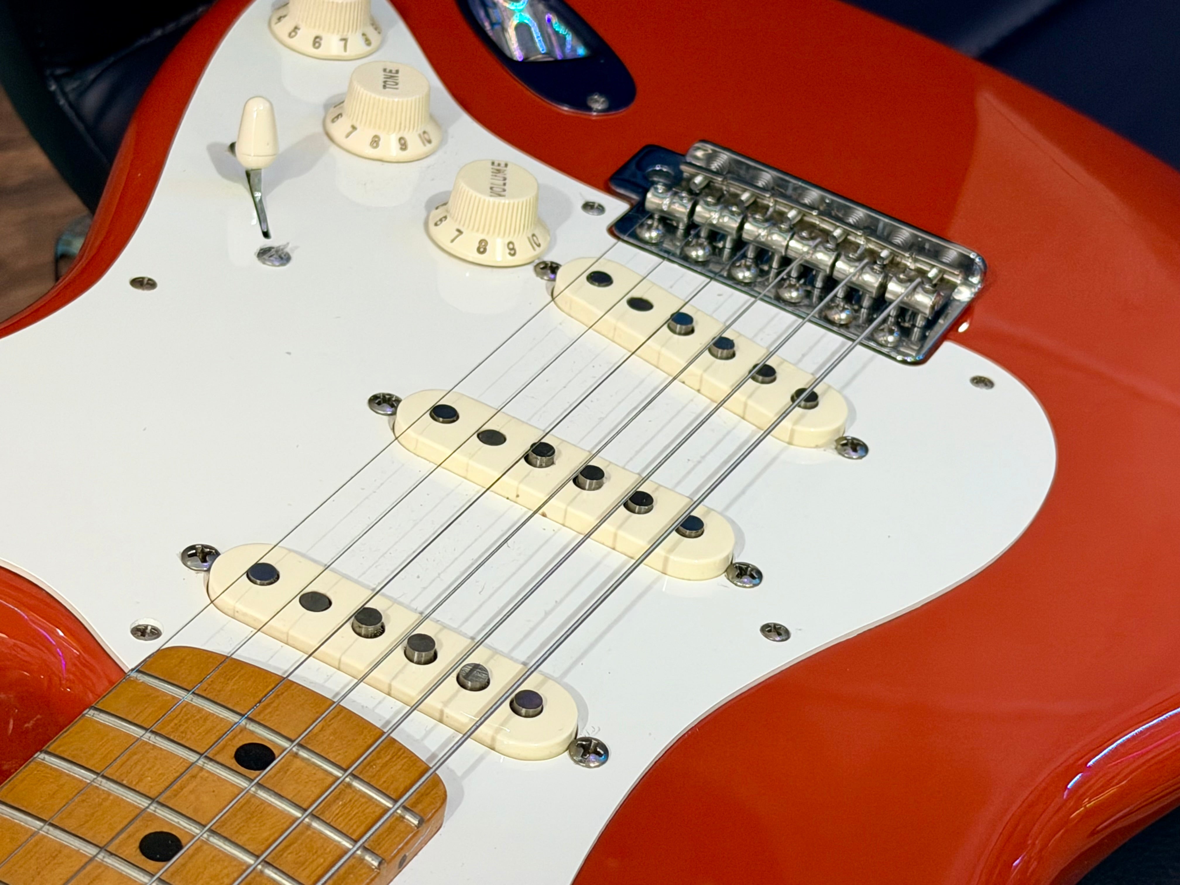 🌟2013🌟 Fender Classic Series 50s Stratocaster~ Fiesta Red~ Mexican MIM Strat!