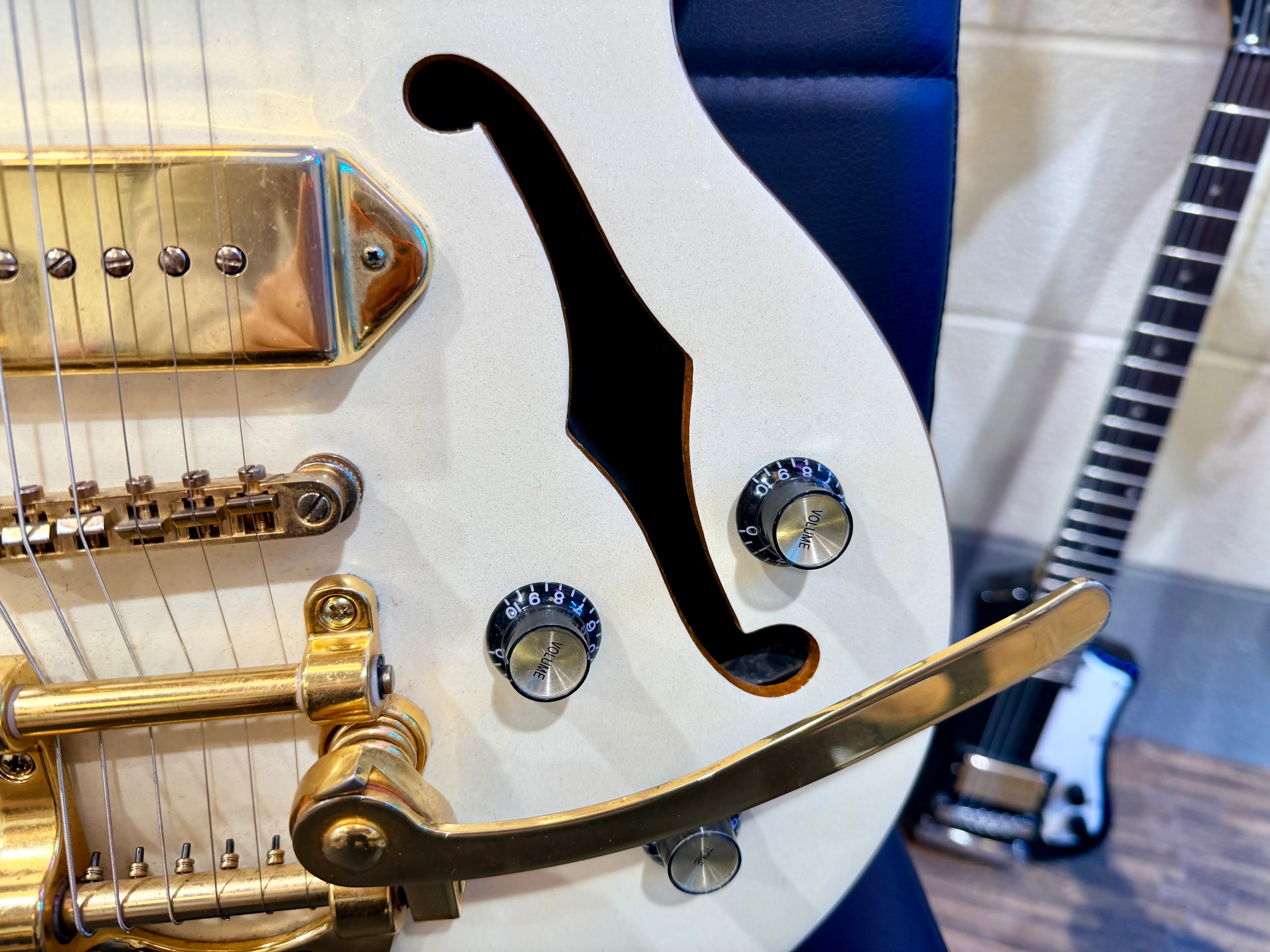 🌟2015🌟 Epiphone Wildkat Royale~ Custom Shop Ltd Ed~ Pearl White~ Semi-Hollow!