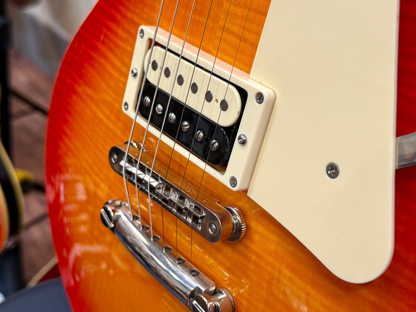 🌟2018🌟 Fernandes Burny Super Grade Les Paul Electric Guitar~ Cherry Sunburst!