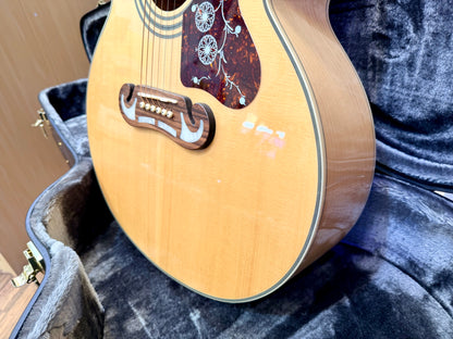 ✨MINT✨ Epiphone EJ-200SCE Jumbo Electro Acoustic~ Natural~ Esonic 2 + H/Case!
