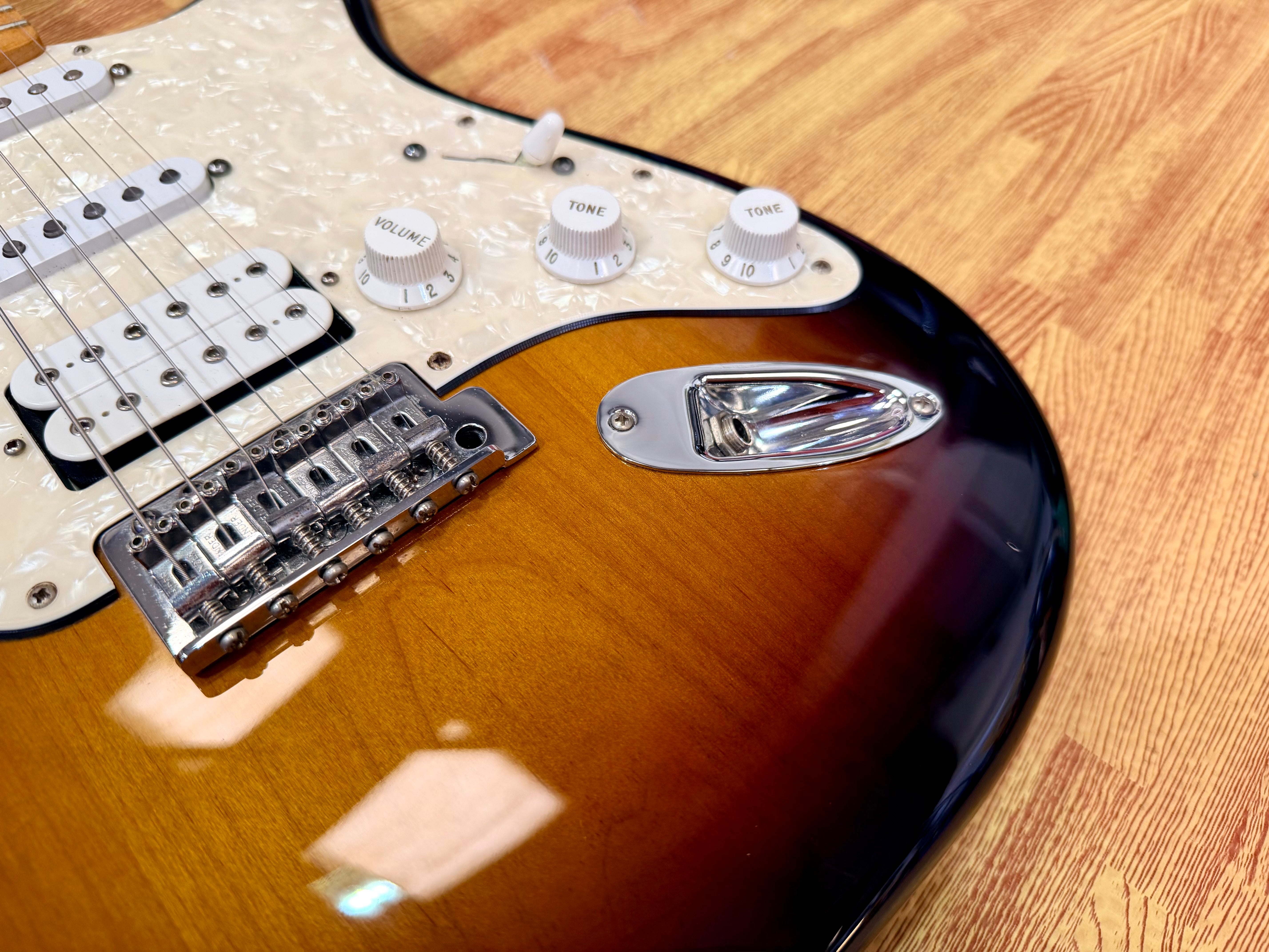 🔥UPGRADED🔥 2014 Fender Standard Stratocaster HSS~ DiMarzio Evolution/Area 61!