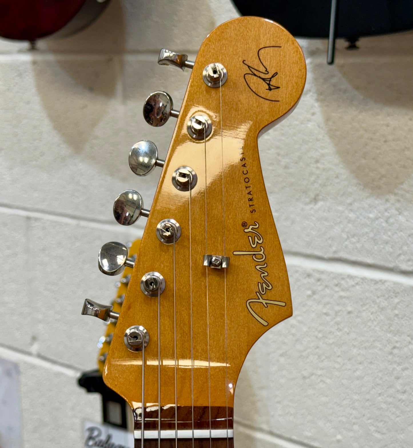 🌟2023🌟 Fender Robert Cray Signature Stratocaster~ Custom Shop P’ups~ Sunburst!