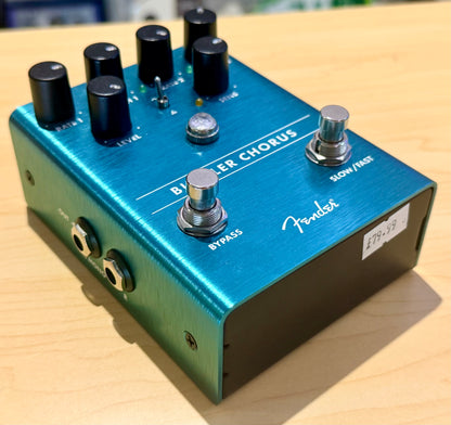 🎸Fender Bubbler Analog Chorus/Vibrato Pedal~ Guitar Effects Unit~ Mint! 🎸