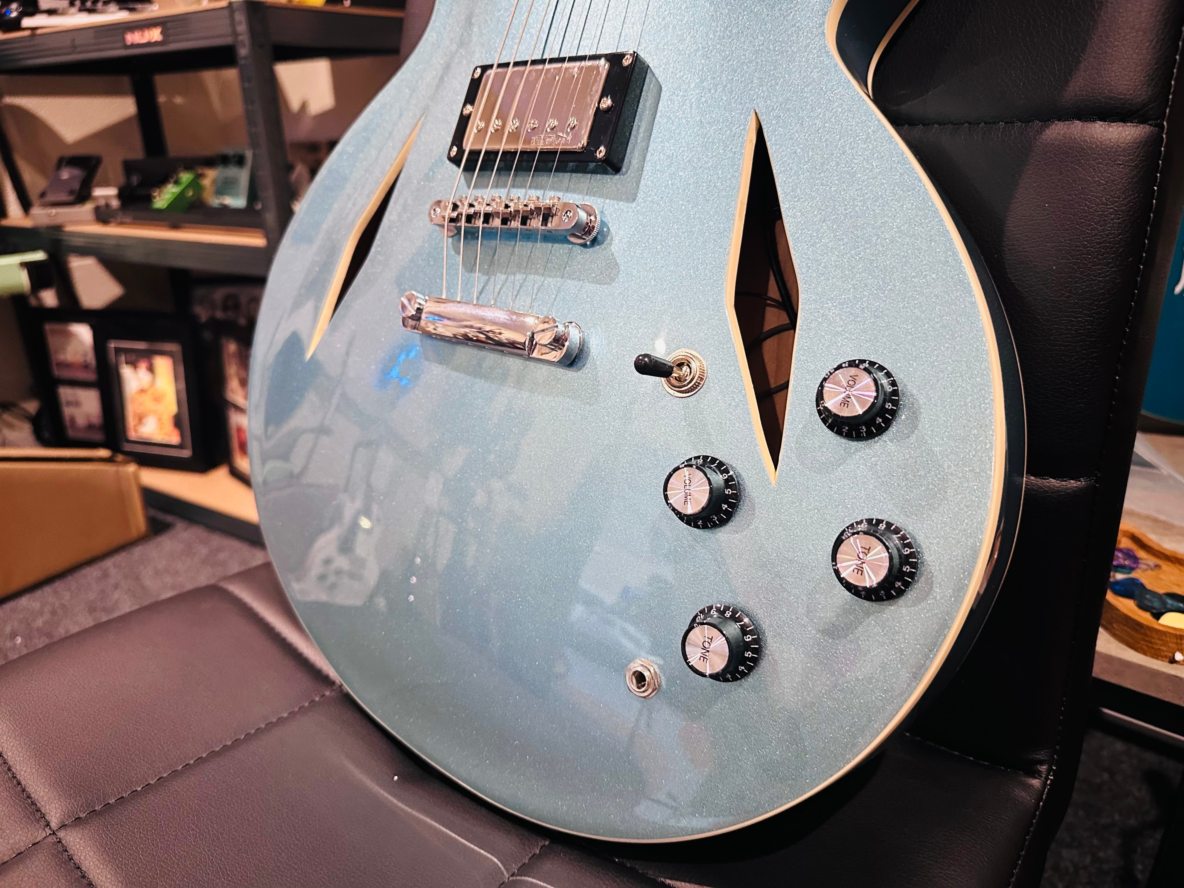 🌟 Vintage VSA550 Reissued Pretender Semi-Hollow~ Dave Grohl Foo Fighters 335 🌟