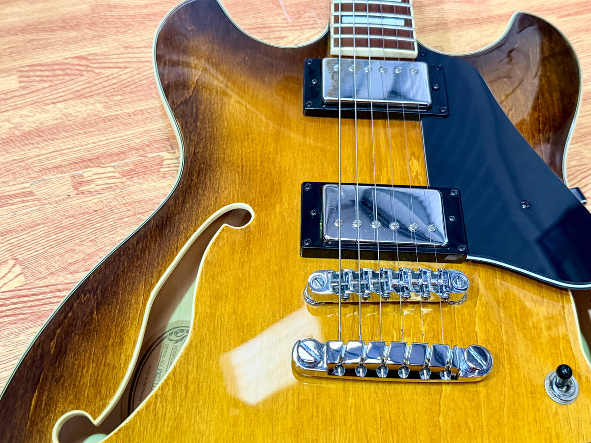 ✨2021✨ Ibanez Artcore AS73-TBC, Semi-Hollow Electric Guitar~ Tobacco Brown!