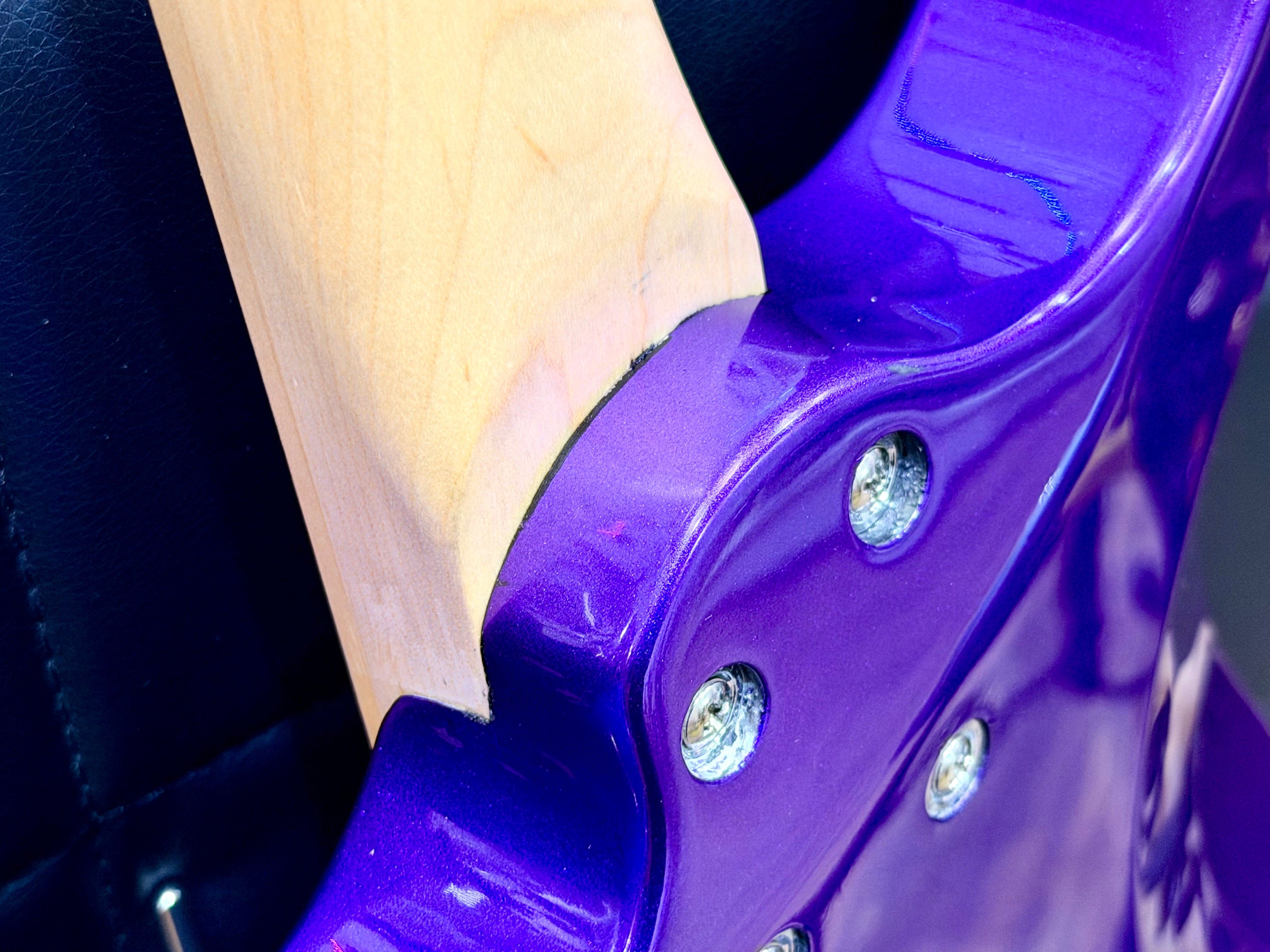 💜 B-STOCK 💜 Vintage V6M24 ReIssued Series Electric Guitar ~ Pasadena Purple!