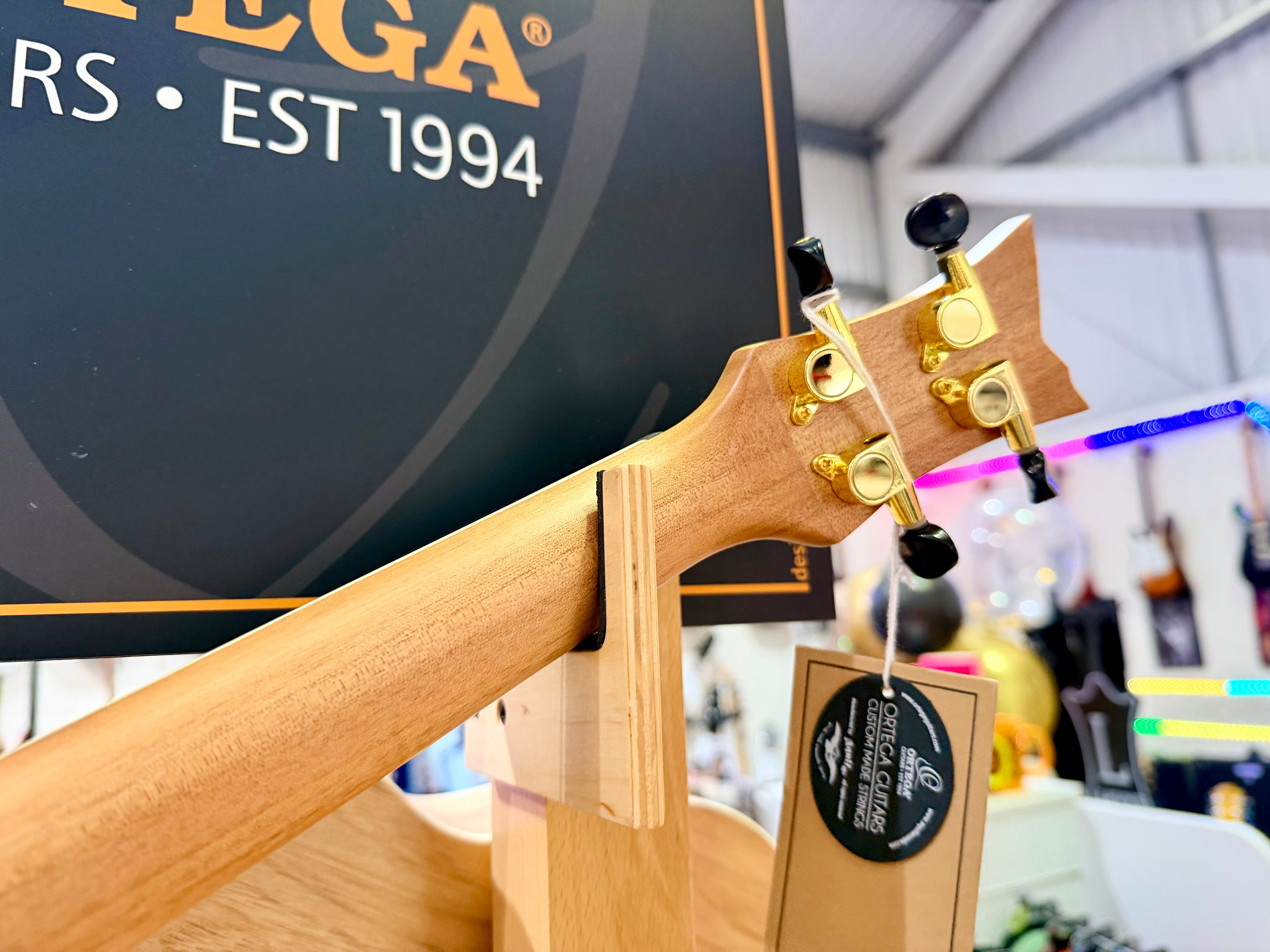 🔥NEW 2025🔥 Ortega Concert Ukulele~ Element Series Metallic Black Sparkle~ Gig Bag