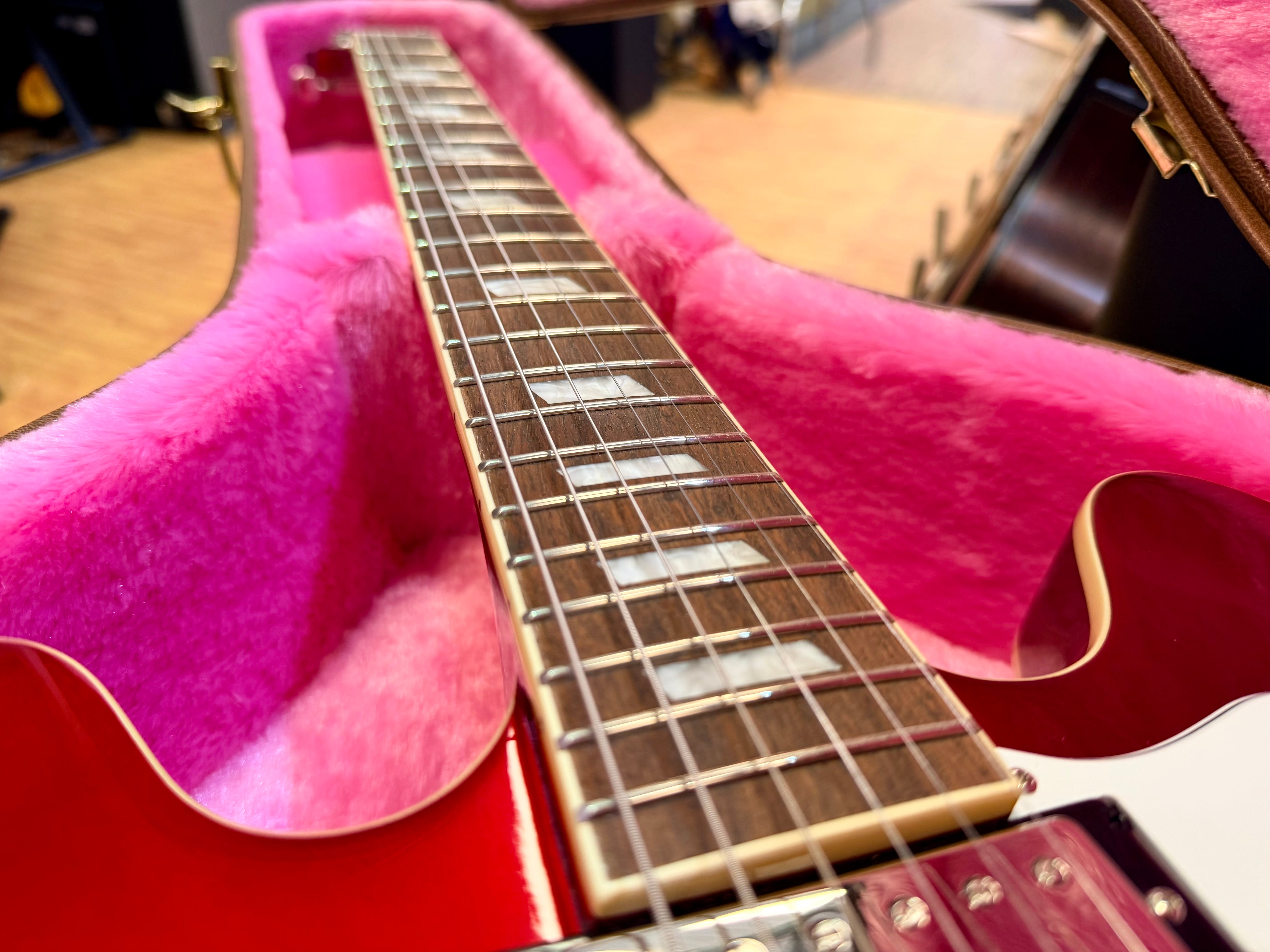 ✨2023✨ Epiphone Riviera Semi-Hollow Sparkling Burgundy~ Frequensator~ Hard Case