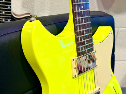 🔥NEW 2025🔥 Yamaha Revstar Element~ Neon Yellow RSE20 Electric Guitar!