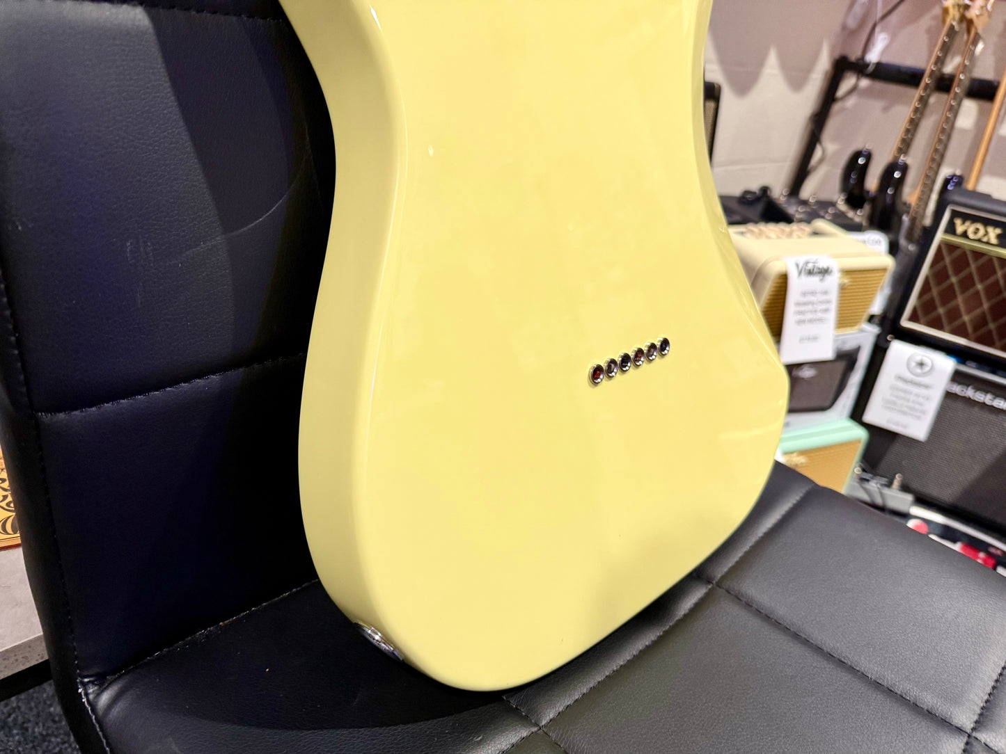 🌟NEW 2024🌟 Fender Player ii Telecaster HH~ Hialeah Yellow~ Maple Fretboard!