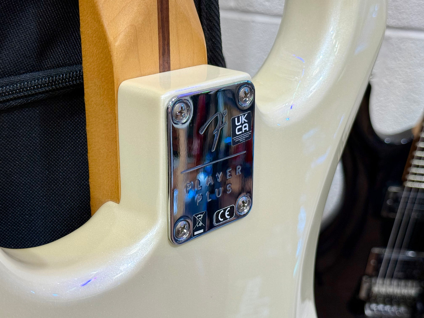 🌟2021 MINT🌟 Fender Player Plus Stratocaster~ Olympic Pearl White~ Push/Pull!