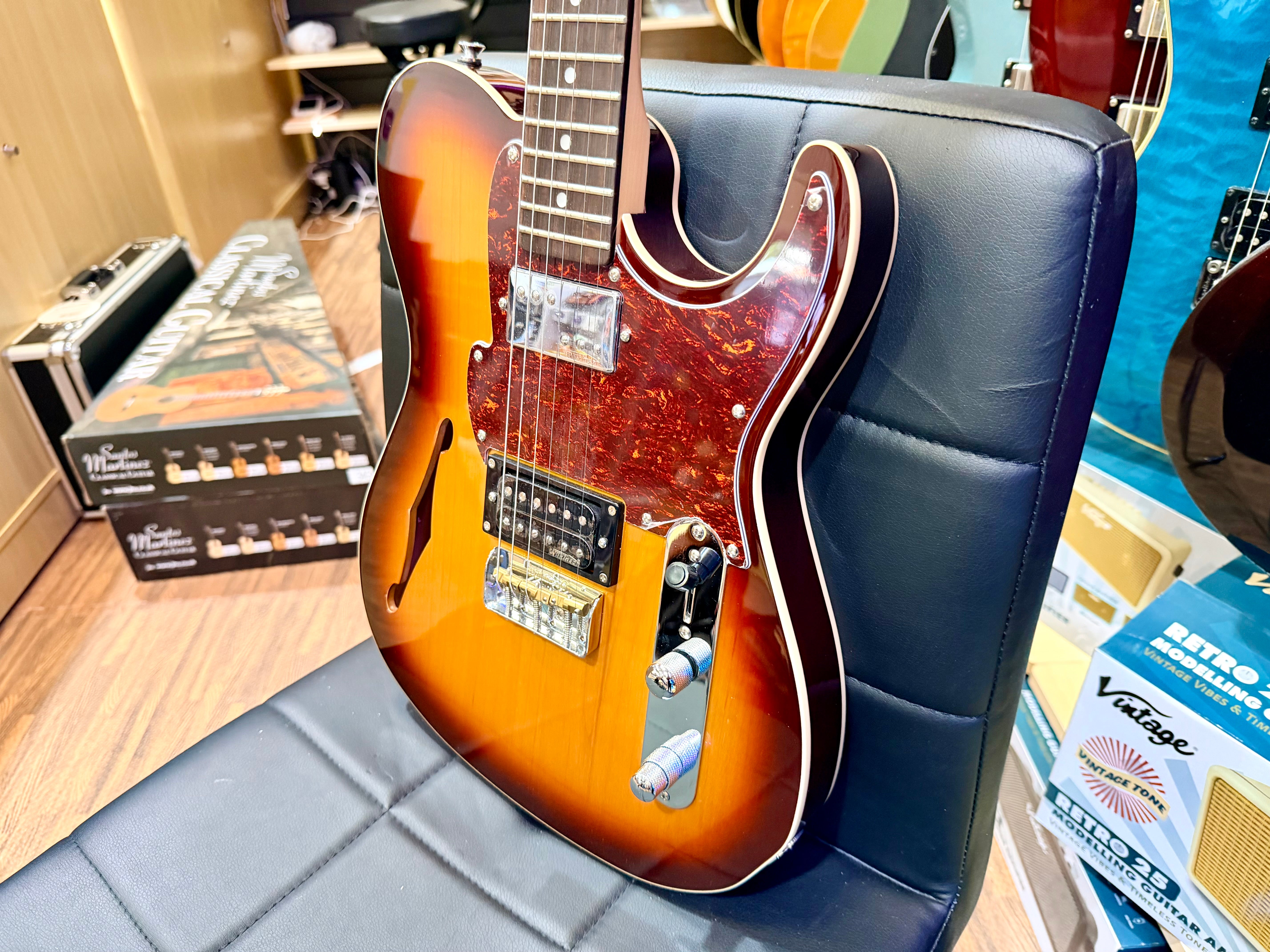 🔥RARE🔥 Vintage Country Squire Thinline Telecaster~ Pre Fret King Black Label!
