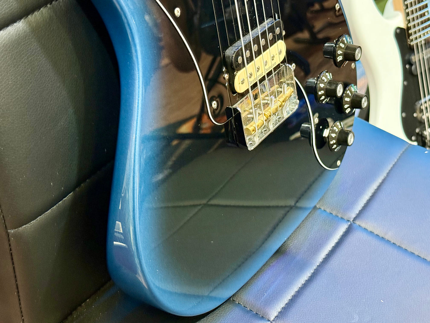 🔥2022 USA🔥 Fender American Professional II Telecaster Deluxe~ Dark Night~ Seymour Duncan!
