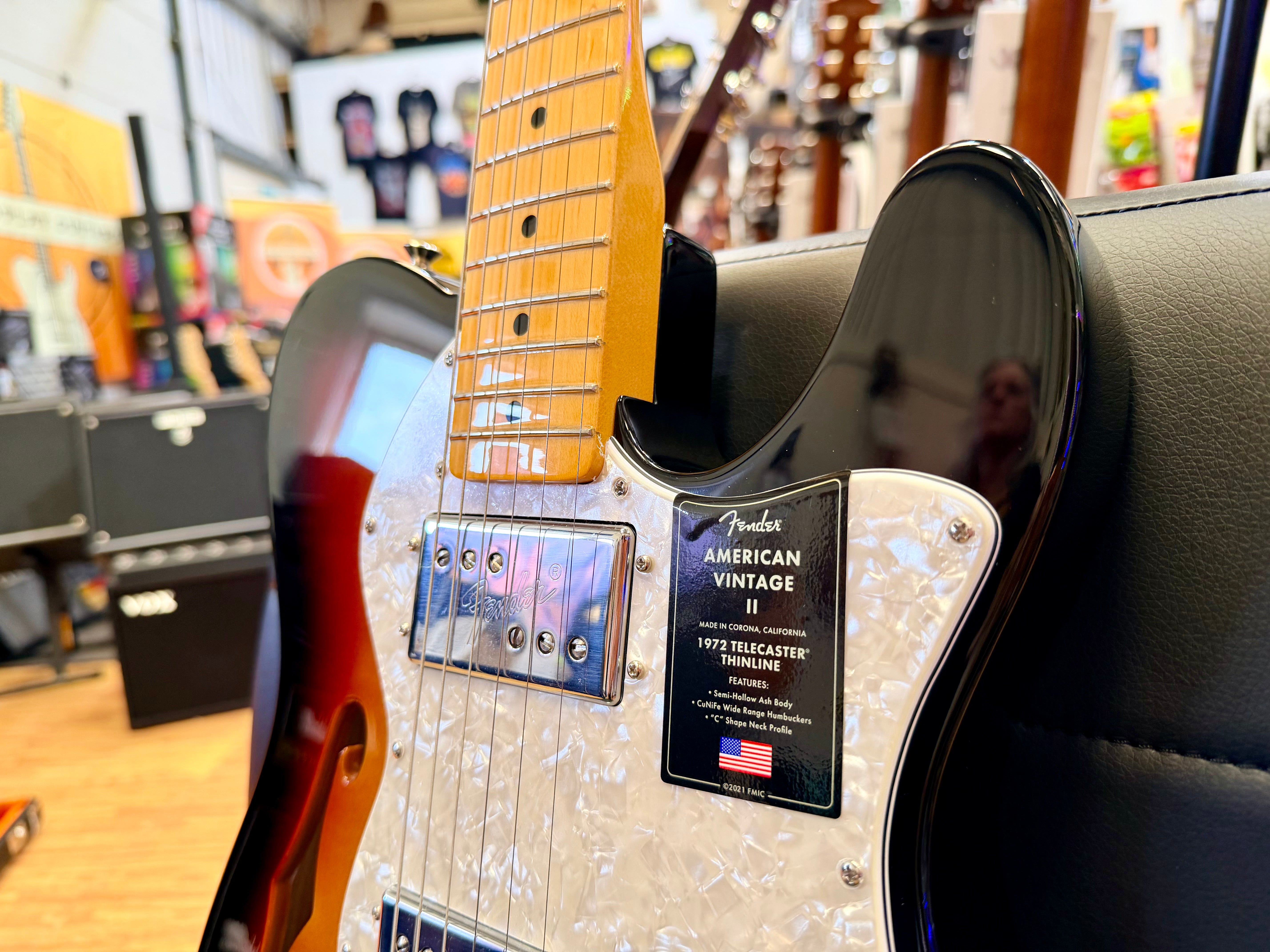 ✨2025✨ Fender American Vintage II 1972 Telecaster Thinline~ 3-Colour Sunburst!
