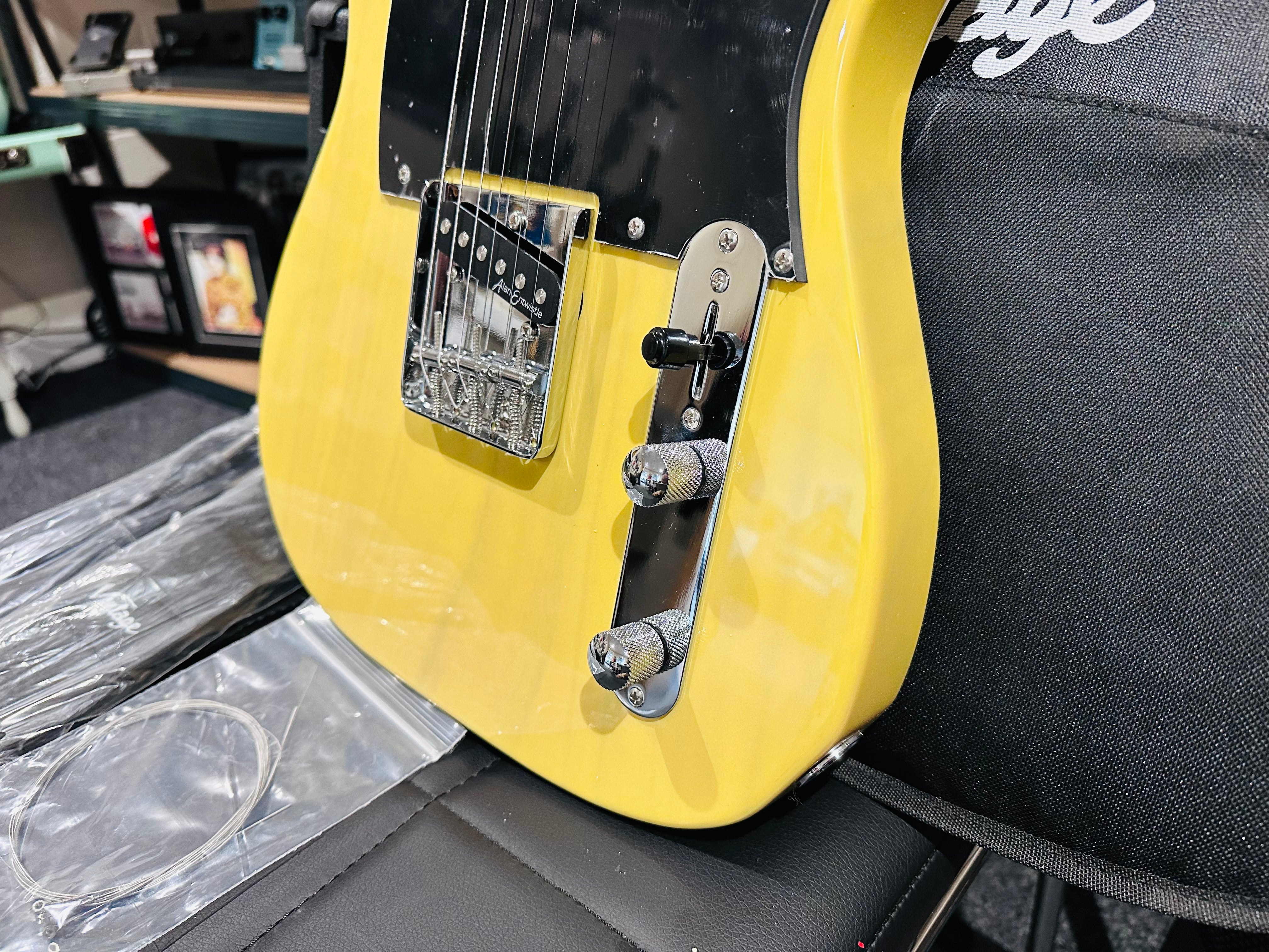 🌟NEW🌟 Vintage V20 Coaster Telecaster Bundle Starter Pack Amp/Bag~ Butterscotch