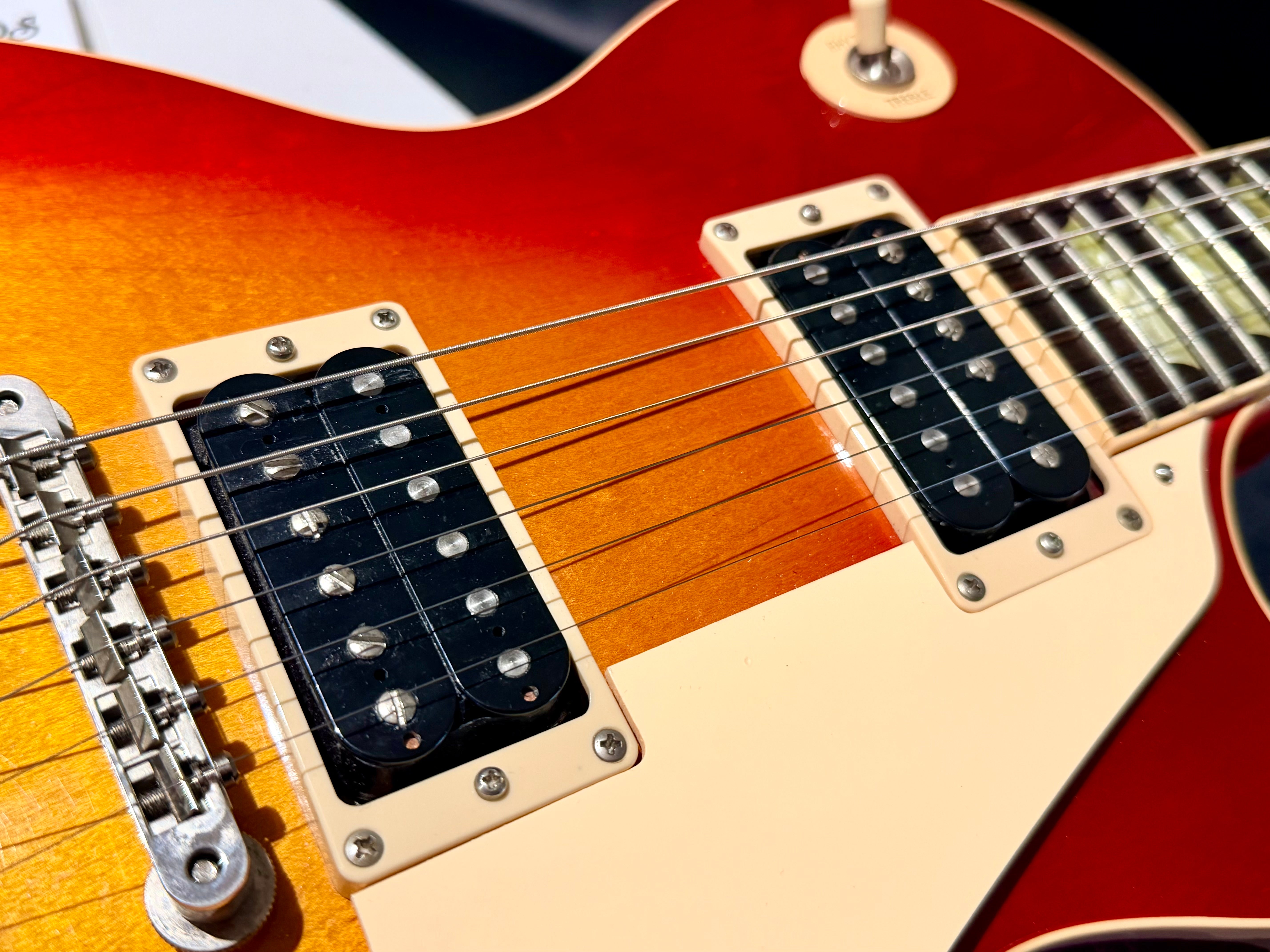 🔥2000🔥 Gibson Les Paul Classic 1960 Reissue~ USA~ Cherry Sunburst + Hard Case!