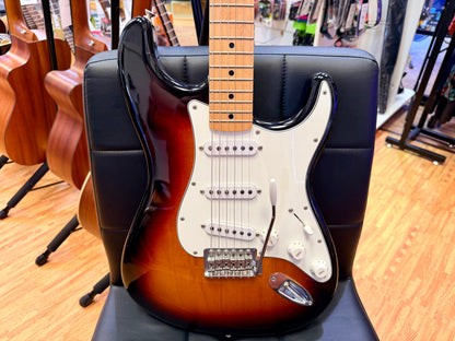 ☀️2017☀️ Fender Standard Stratocaster~ Mexican MIM~ Brown Sunburst~ Maple~ Strat