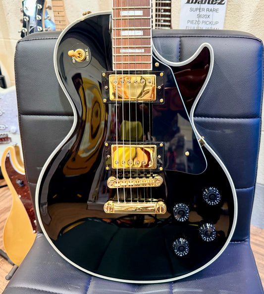 🔥MINT 2023🔥 Tokai UALC62 BB~ Les Paul Custom Style~ Gloss Black/Gold Hardware!