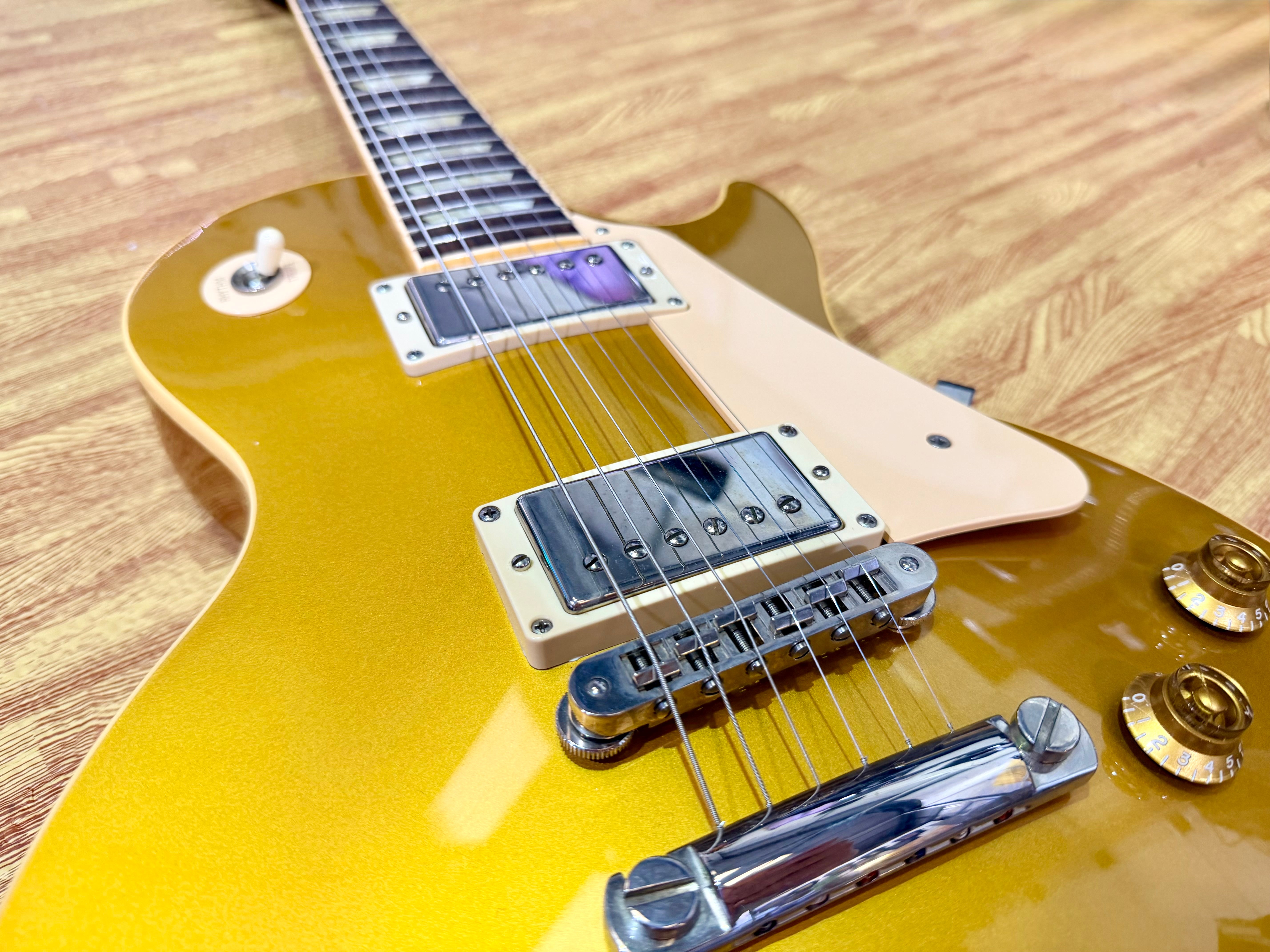 🌟 2005 Gibson USA Les Paul Standard Goldtop Jim Marshall OBE Signed + Case 🌟