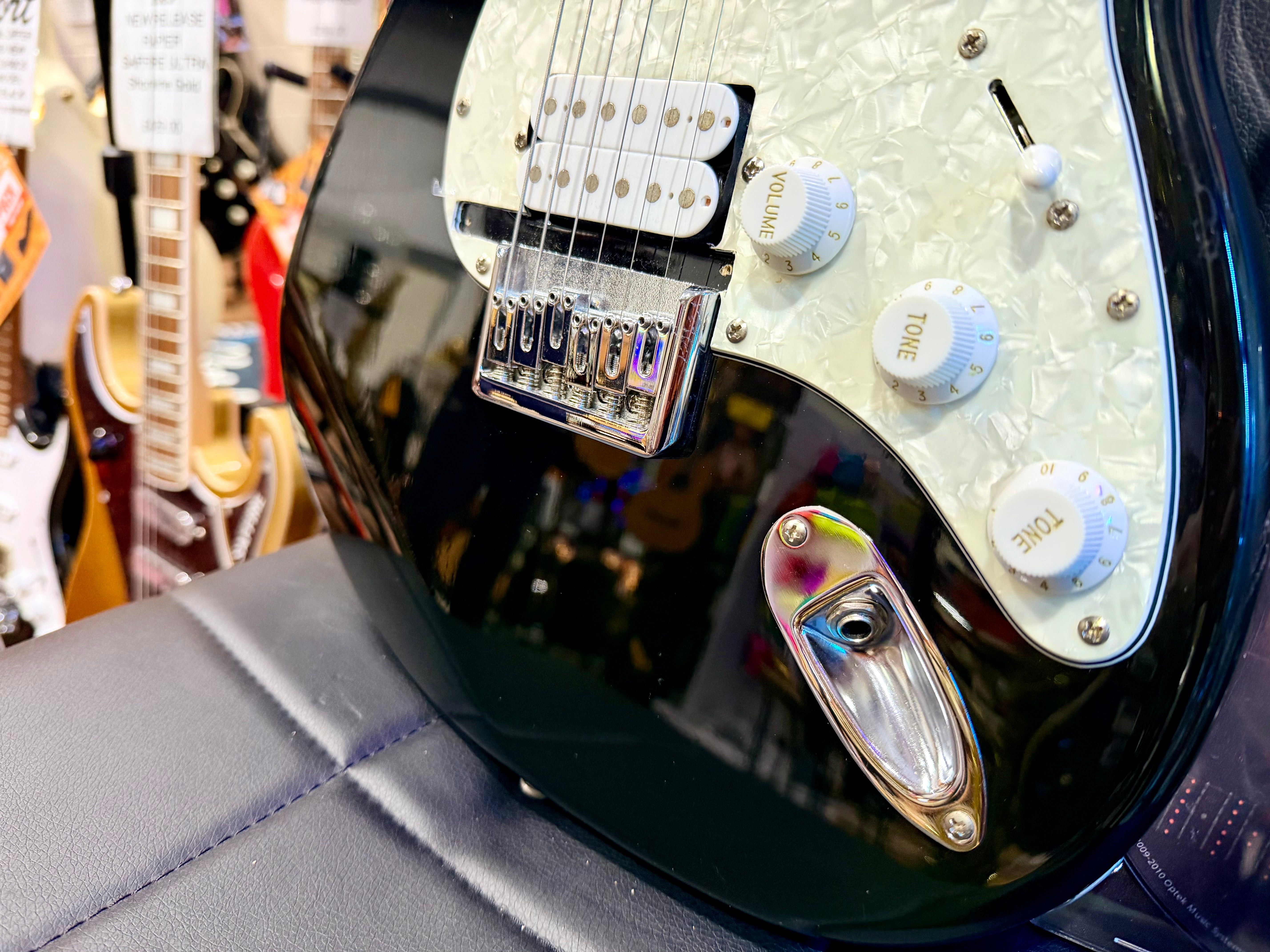 🔥LIGHTS-UP🔥 Fretlight Optek 400~ Electric Stratocaster Learning Guitar~ LOOK!