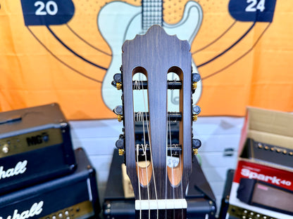 ✨EX-DEMO✨ Santos Martinez SM440TS Thin Body Electro Classical Nylon Guitar!
