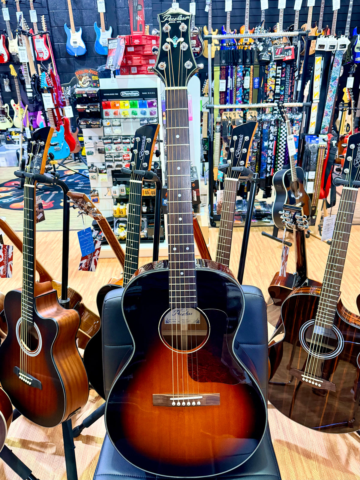 Peerless PGC-65 00 Compact Grand Concert Acoustic Guitar~ Vintage Sunburst OHSC!