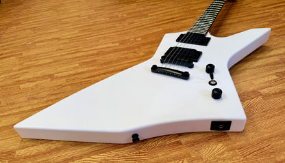 ⚡️NEW⚡️ Spira X-400 Satin White Offset Explorer Electric Guitar HH~ Roasted Neck