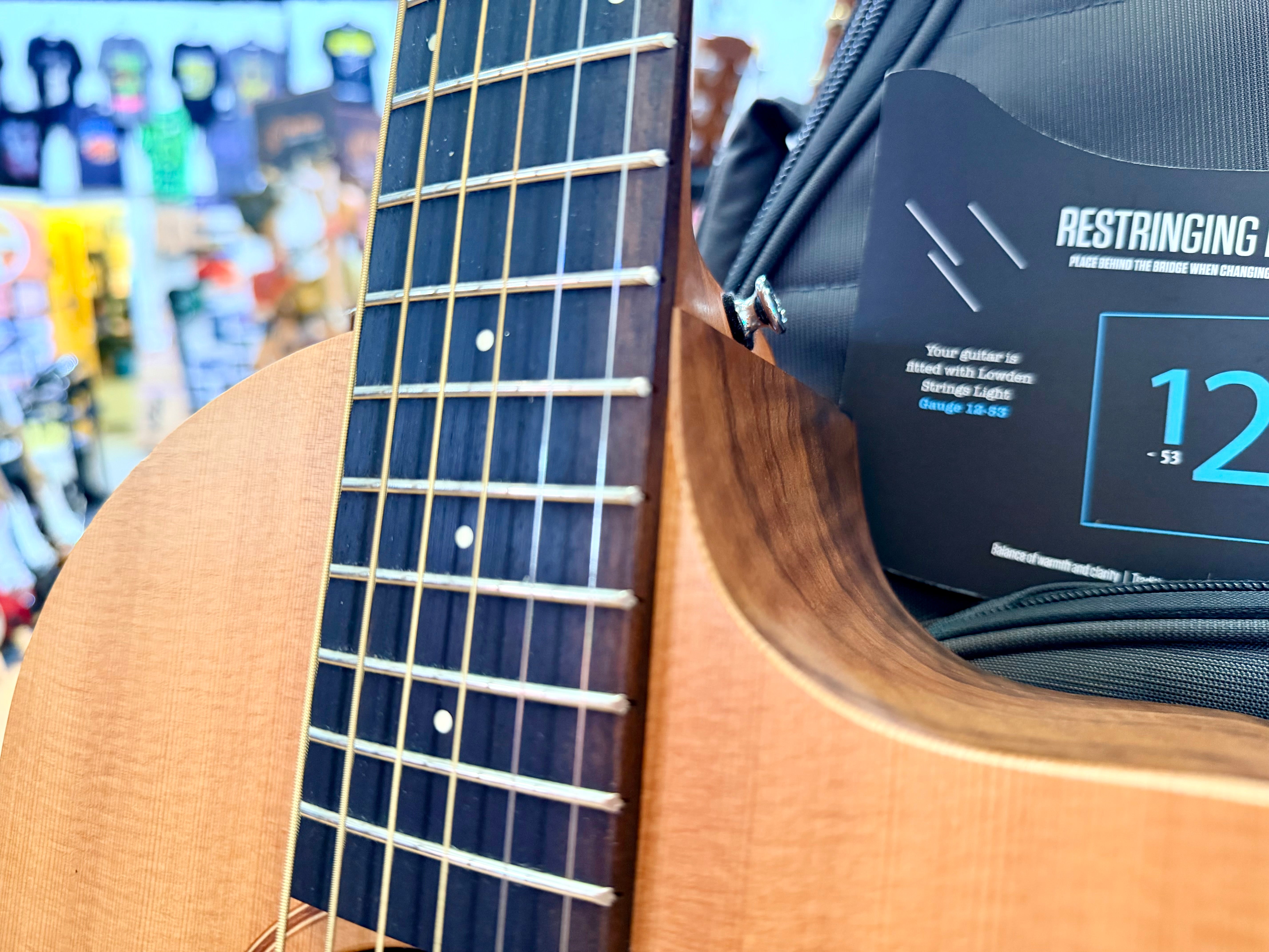 ✨ Sheeran by Lowden S04 Electro Acoustic Guitar~ Figured Walnut + Gig Bag! ✨