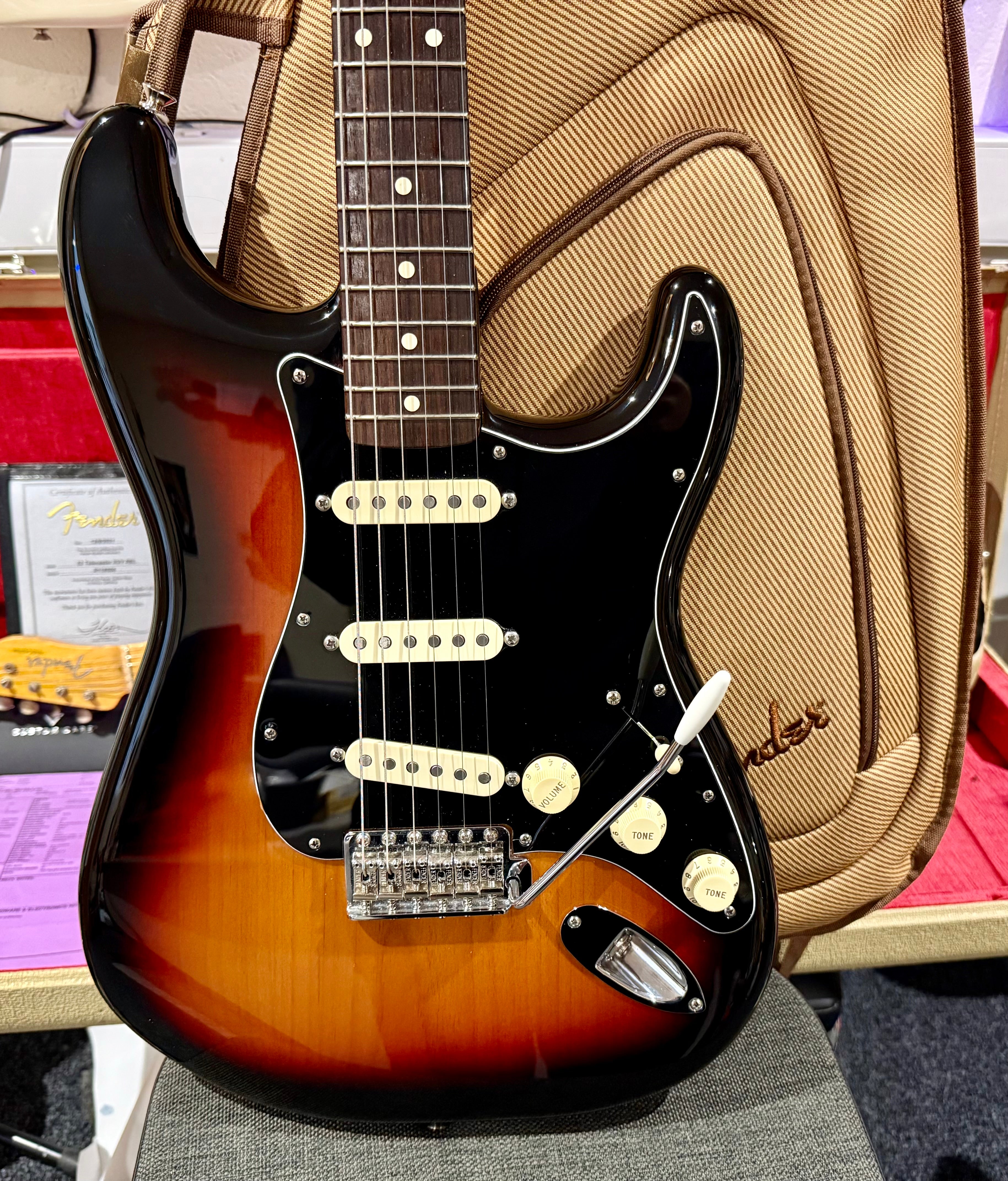 🔥LOLLAR 64 PICKUP UPGRADE🔥 Fender Vintera II ‘60s Stratocaster 2023~ Sunburst!