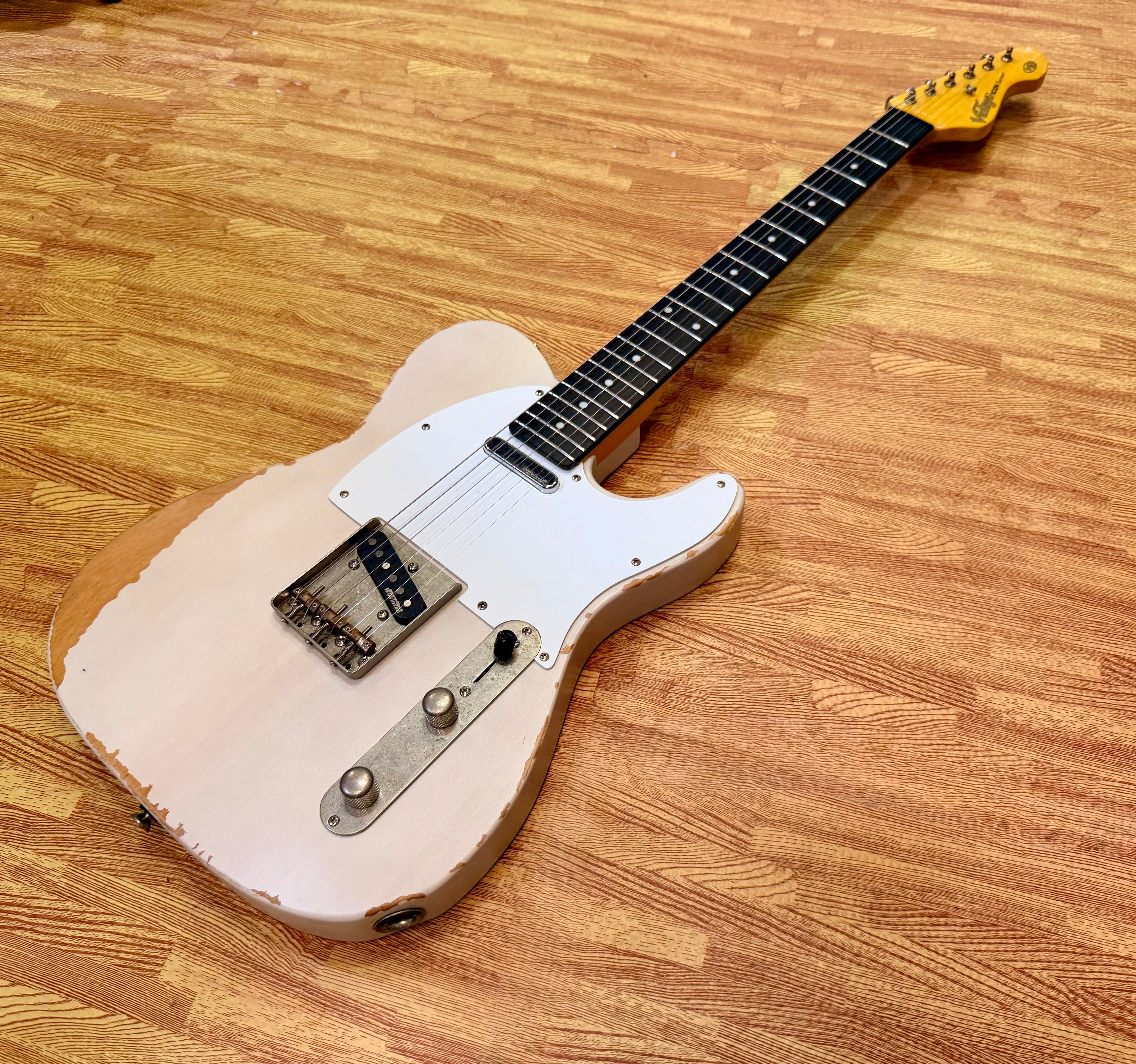 🔥 Vintage V62 ICON Distressed Ash Blonde Telecaster Style Wilkinson Pickups 🔥