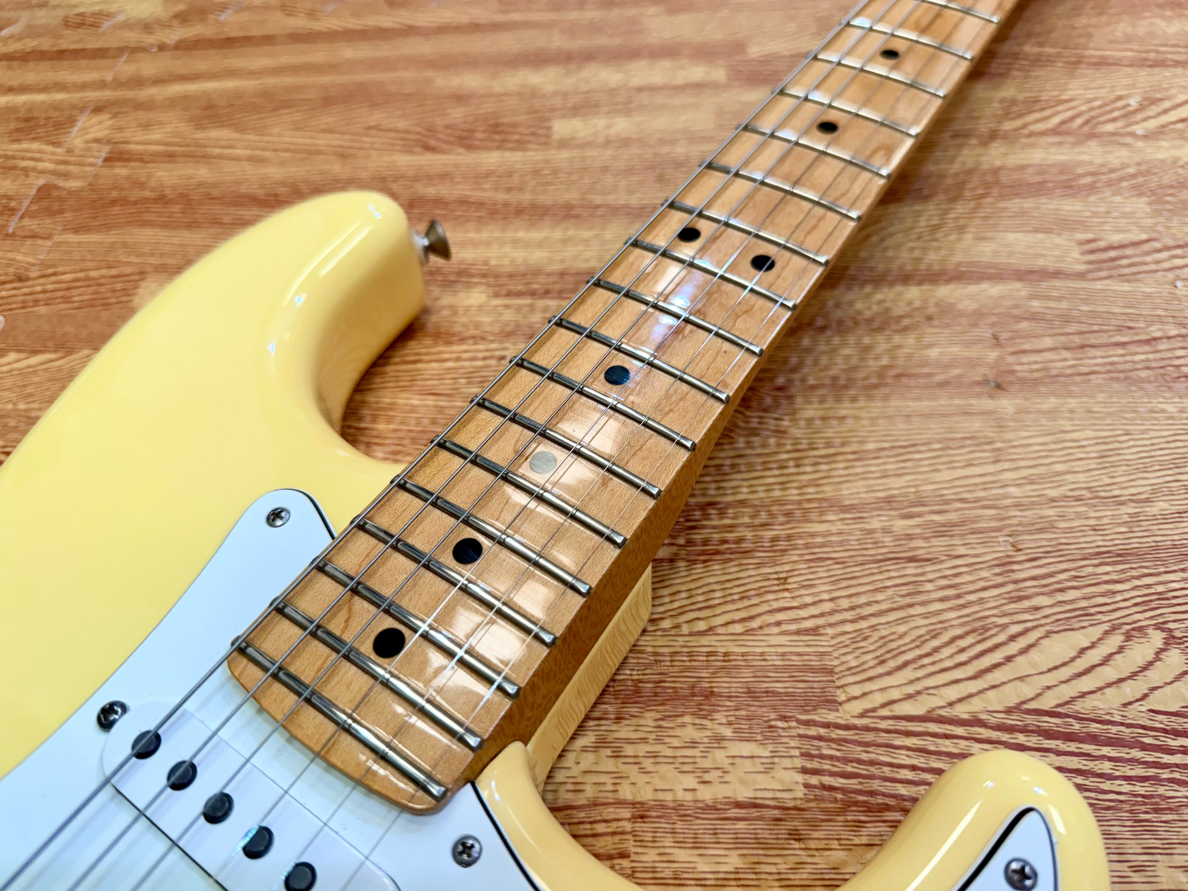 ✨MINT 2018✨ Fender Player Stratocaster HSS~ Buttercream Maple Neck + Gig Bag!